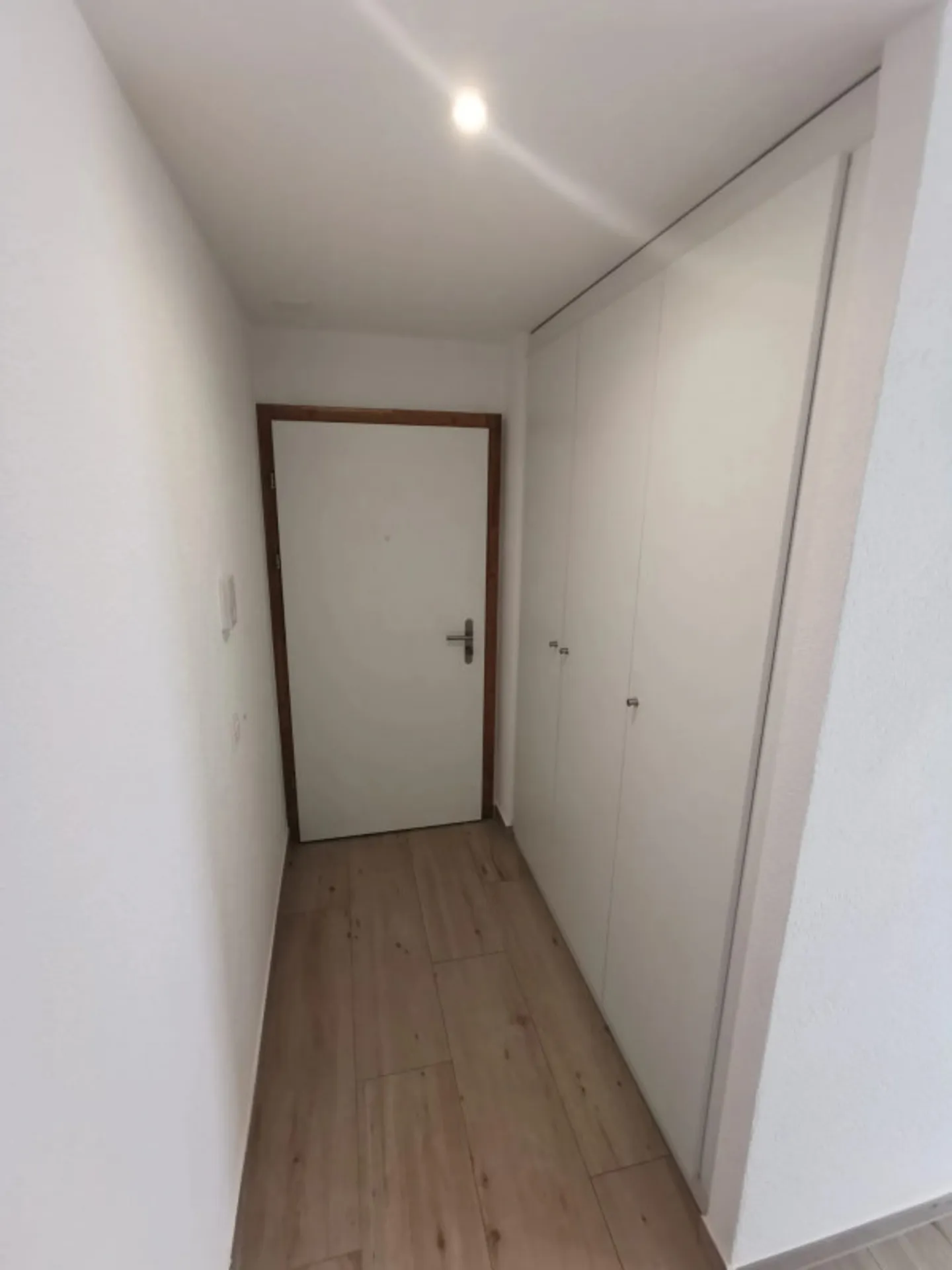 Charmante Wohnung in Saxon - Foto 2 von 8