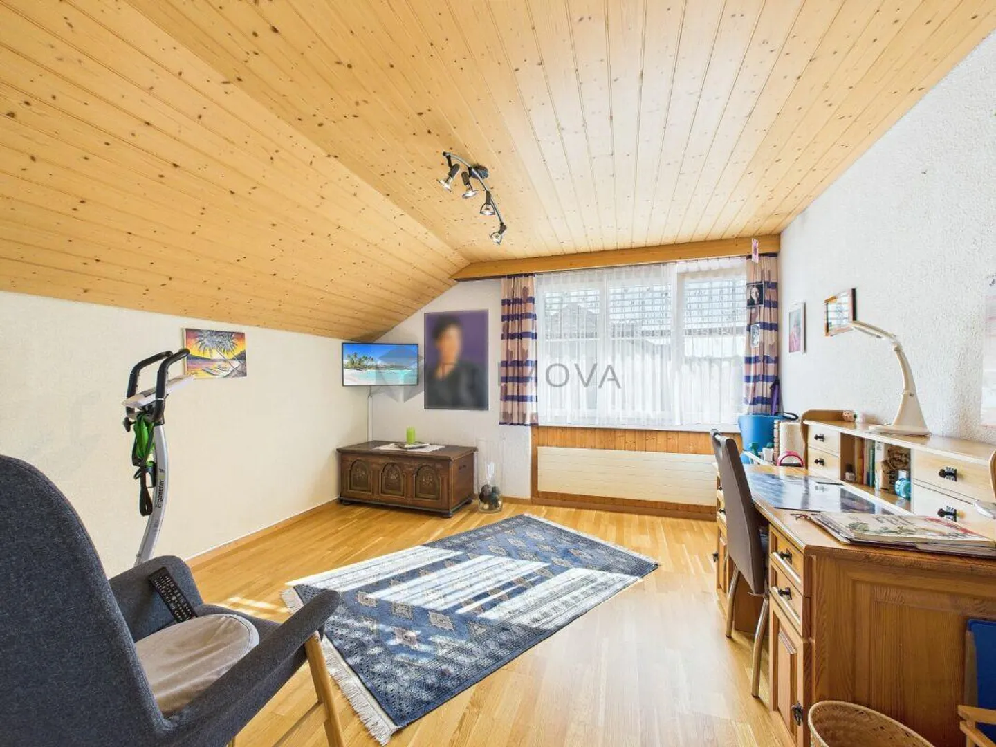 Casa unifamiliare di 6,5 stanze con atmosfera da vacanza - Foto 10 di 12
