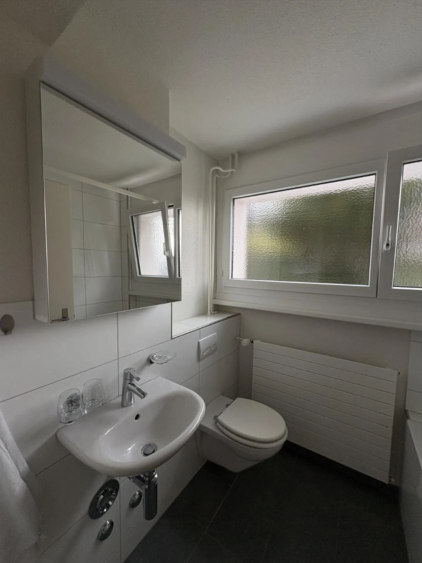 Charmante 3.5 Zimmer Wohnung - Foto 3 von 6