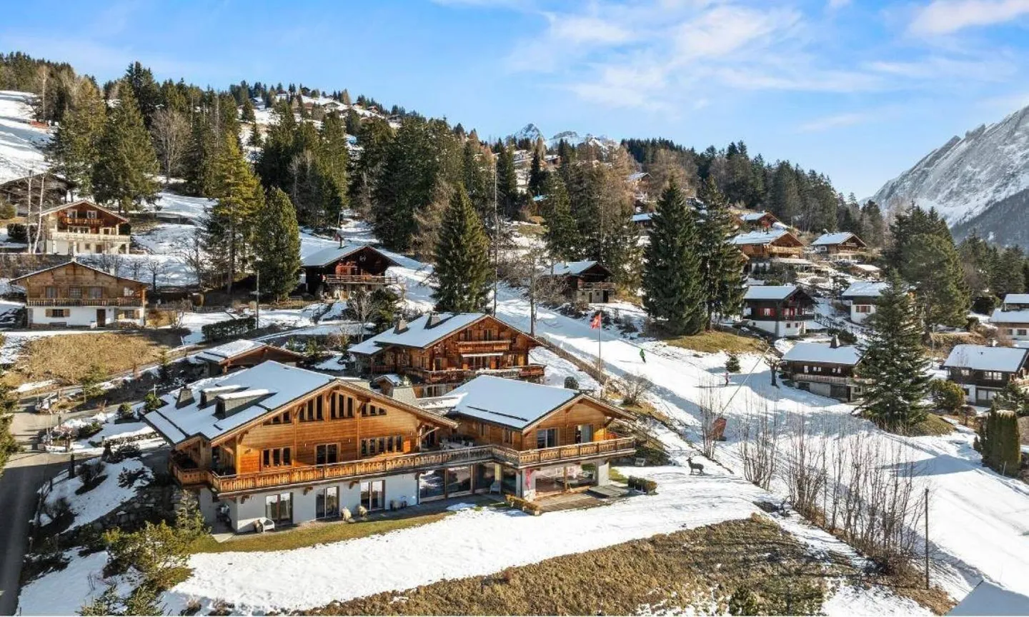 Chalet 9 stanze - Foto 2 di 13