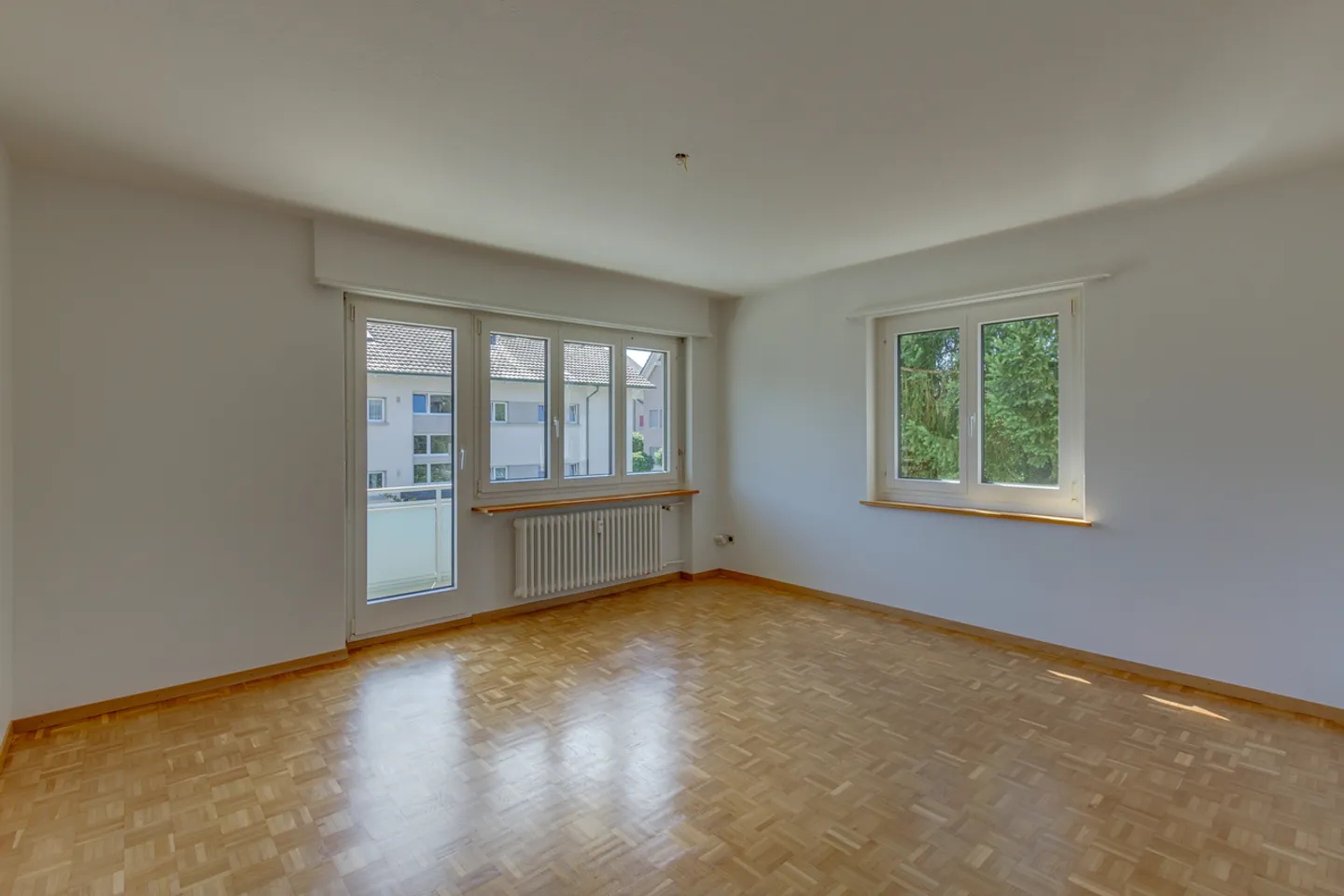 Charmante Wohnung mit Balkon - Foto 2 von 8