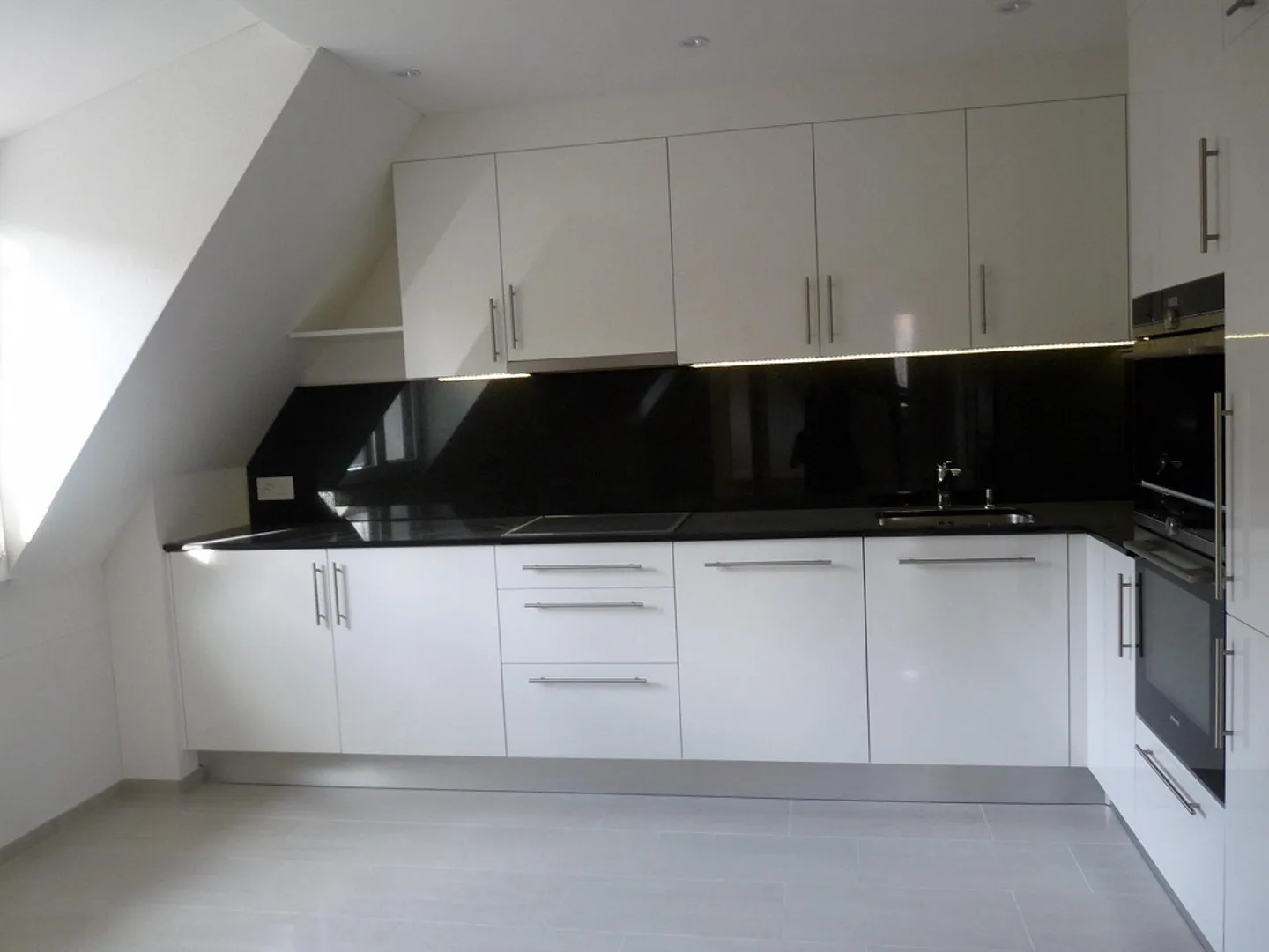 Appartamento maisonette luminoso di 3,5 stanze - Foto 1 di 15