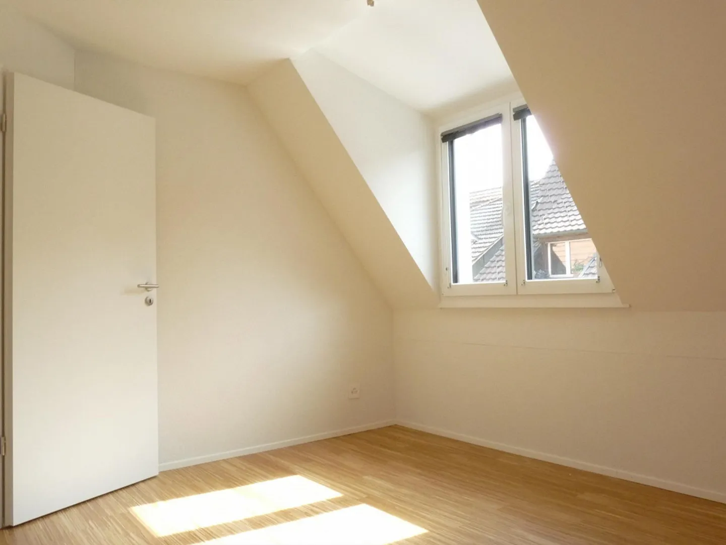 Appartamento maisonette luminoso di 3,5 stanze - Foto 5 di 15