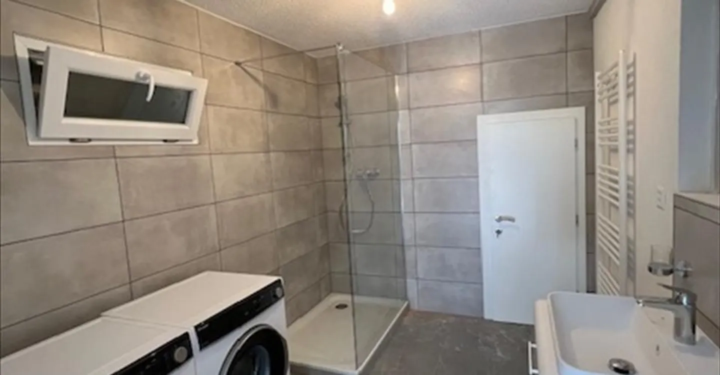 Maison Rénovée Charmante - Photo 5 sur 9