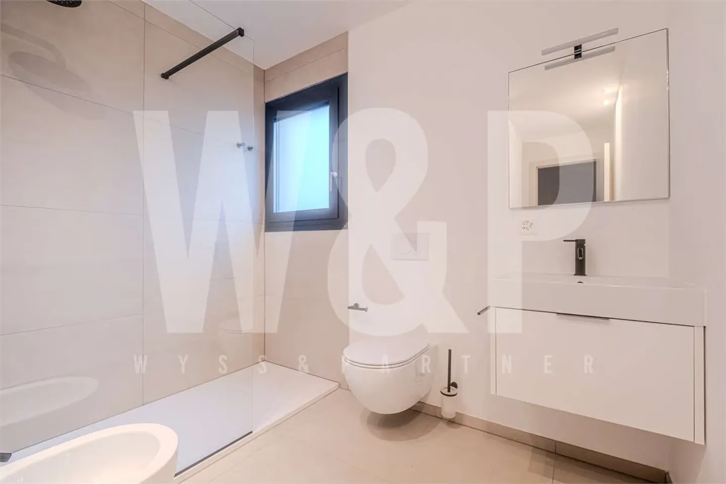 Bright 2.5-room apartment for rent in Solduno - Photo 10 of 13