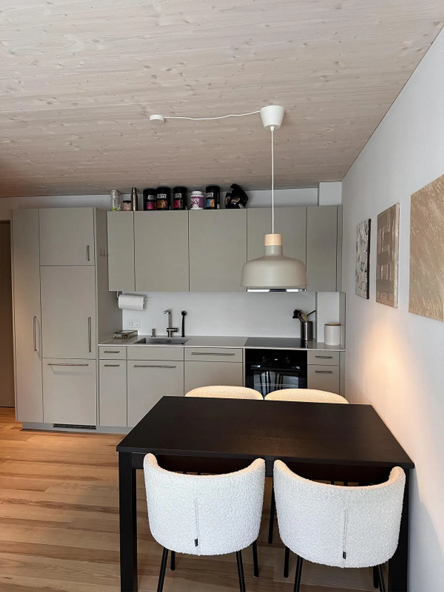 Your dream home: 2.5-room new apartment in Wallisellen - Photo 2 of 7