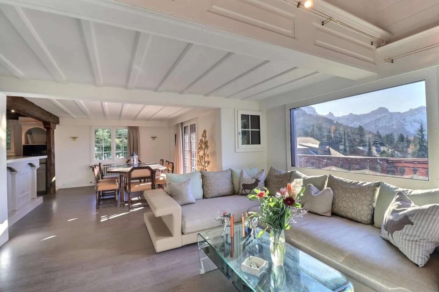 Chalet 8 rooms - Photo 3 of 13