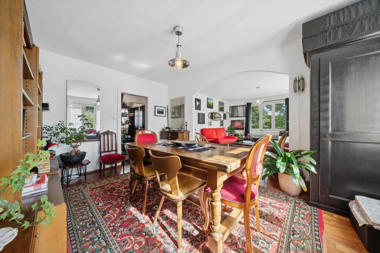 Haus mit drei Wohnungen und Bauland - Foto 8 von 13