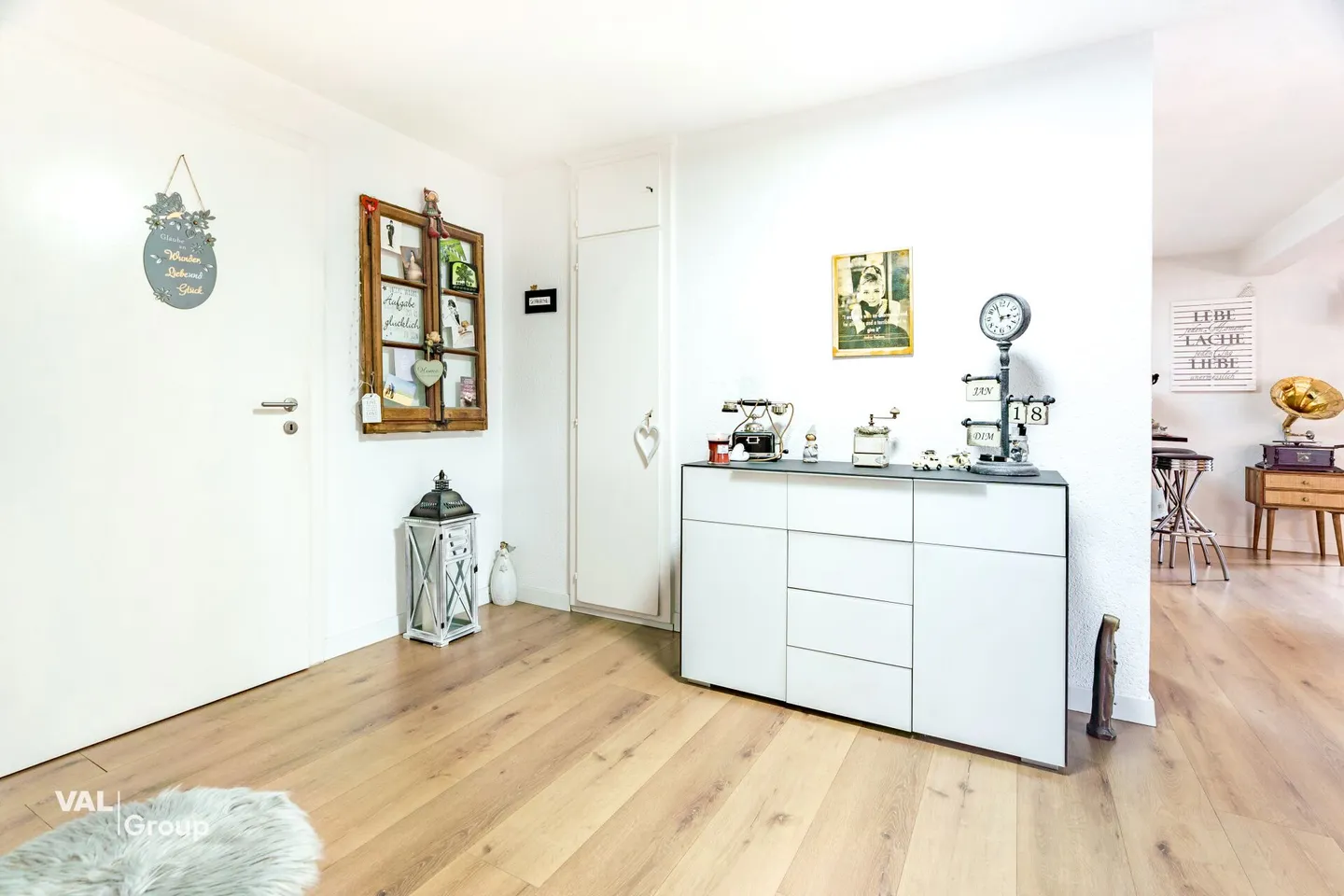 Ampia casa unifamiliare con giardino privato e molta tranquillità - Foto 9 di 27