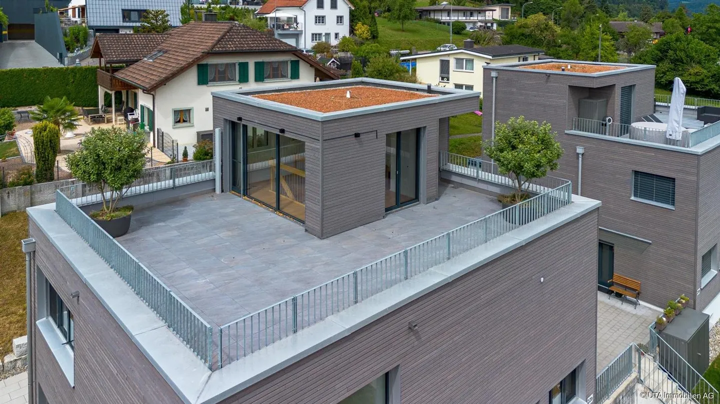 FAMILIENTRAUM - Neuwertiges Einfamilienhaus mit grossen Wohn- und Nebe - Foto 15 von 19