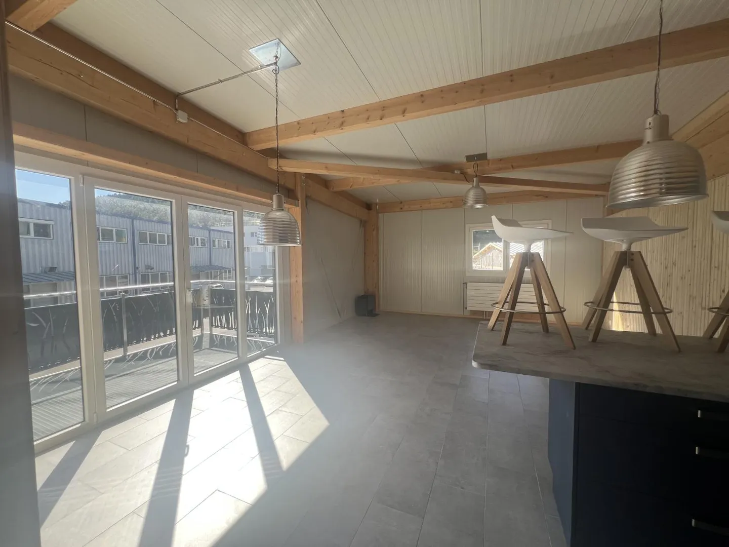 Espace Bureau avec Appartement - Photo 2 sur 8