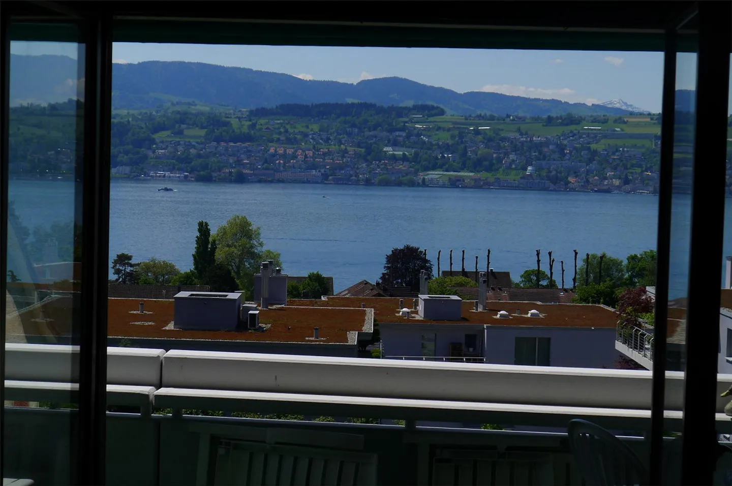 Appartamento 4.5 stanze appena ristrutturato con vista sul lago - Foto 1 di 8