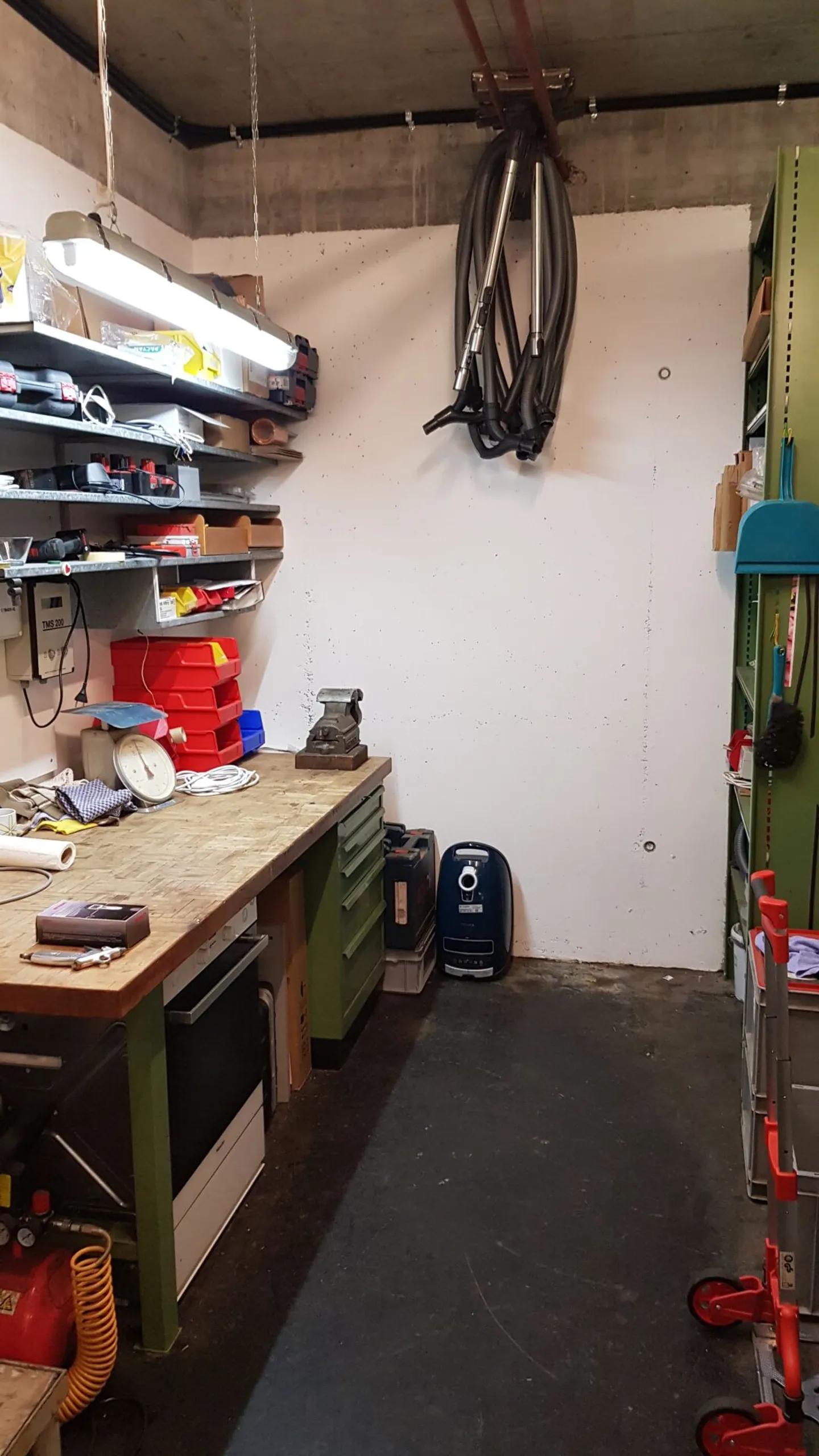 Bürofläche mit Werkstatt & Lager - Foto 9 von 11