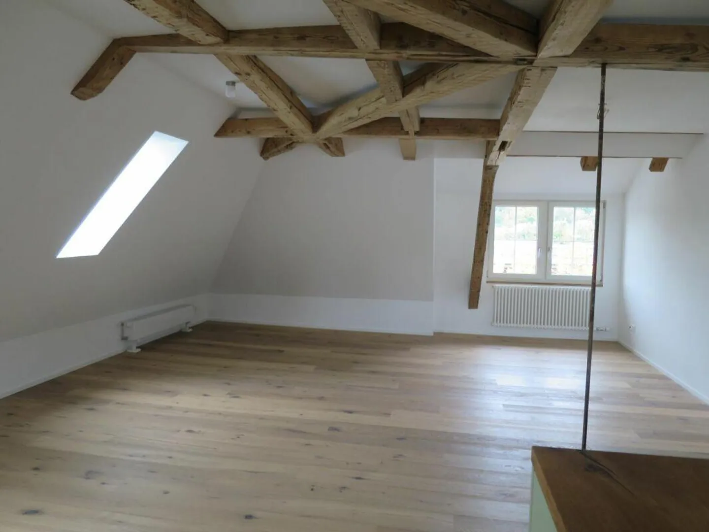 Appartamento attico affascinante in un edificio storico! - Foto 6 di 13