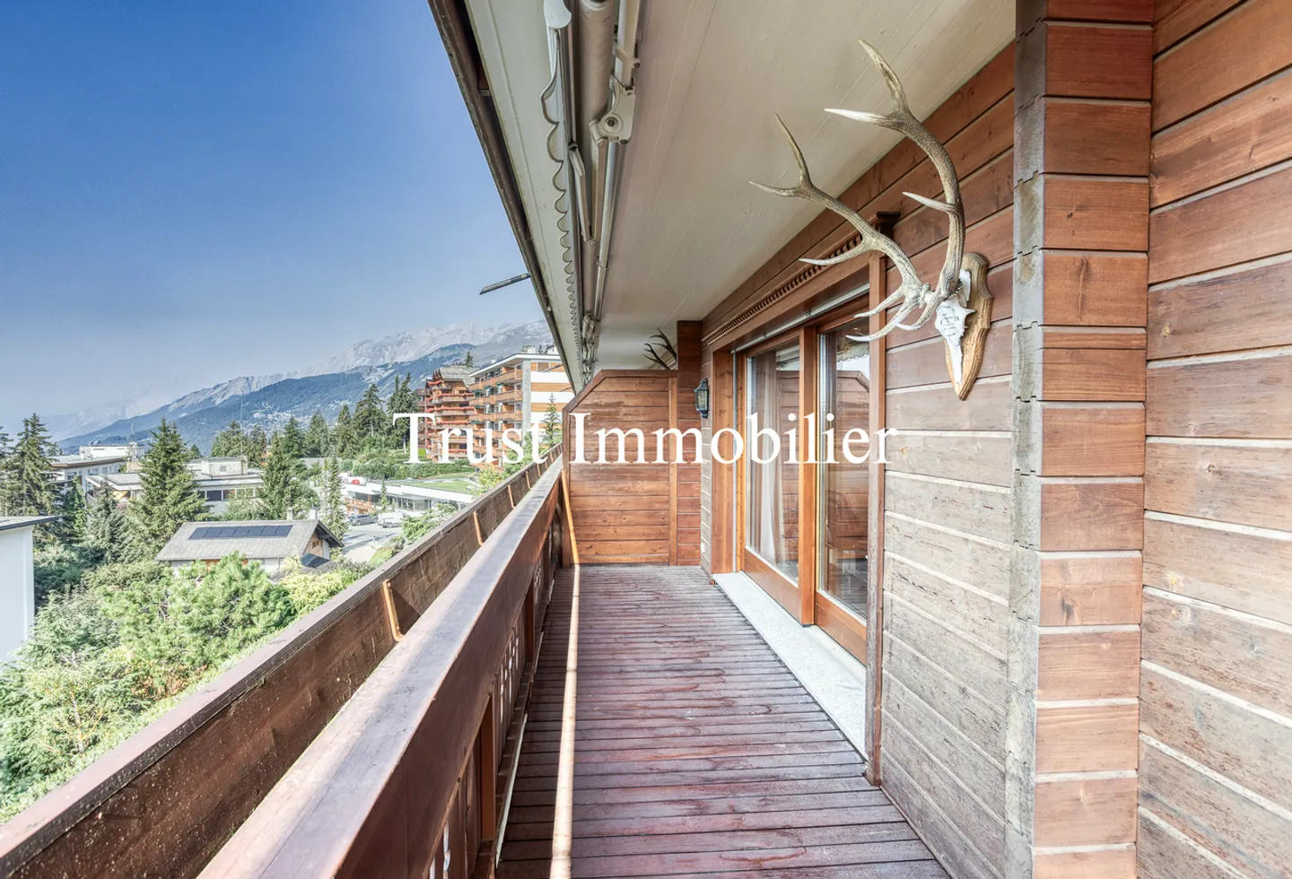 5006. Appartamento 5.5pcs in una posizione privilegiata a Crans - Foto 24 di 27
