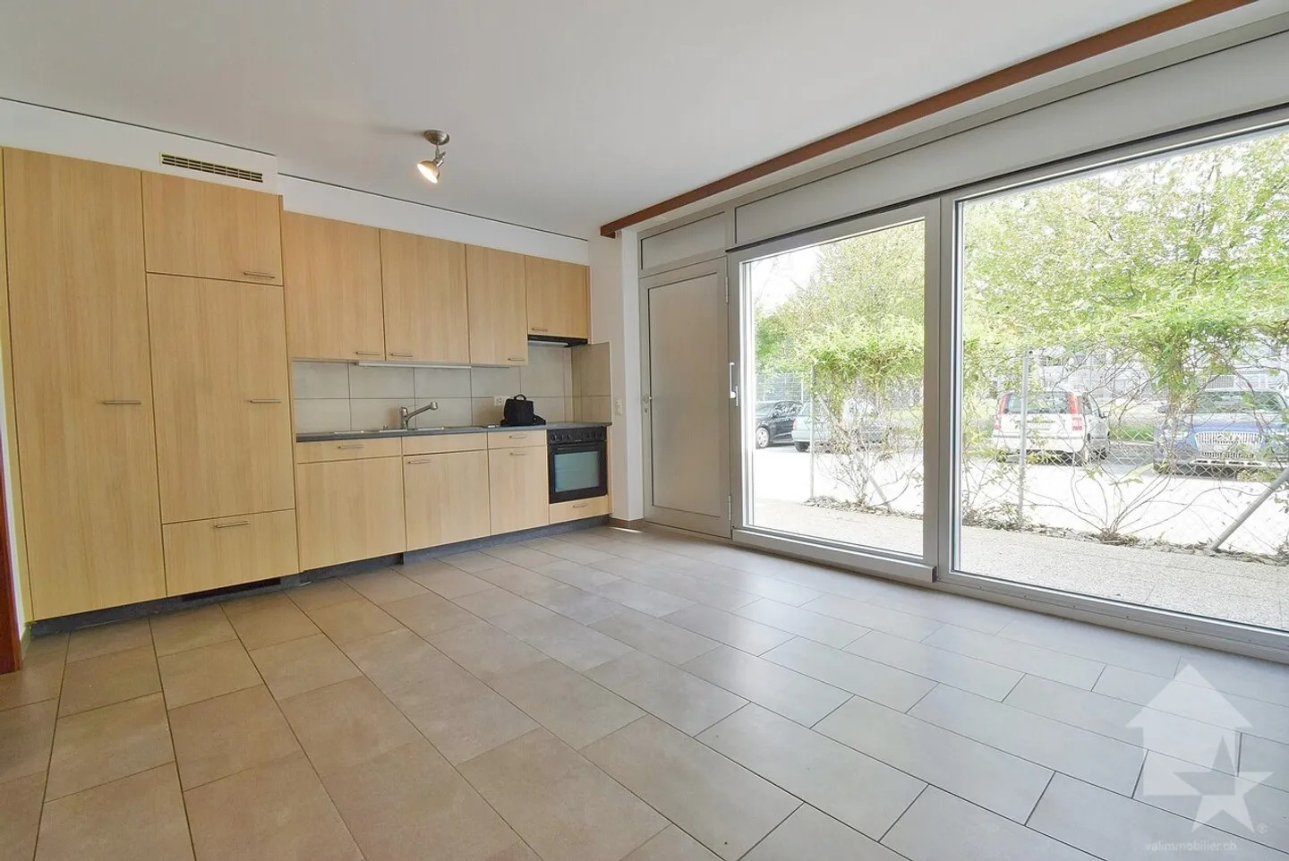 Schönes Studio mit Terrasse und Parkplatz in Sion! - Foto 2 von 7