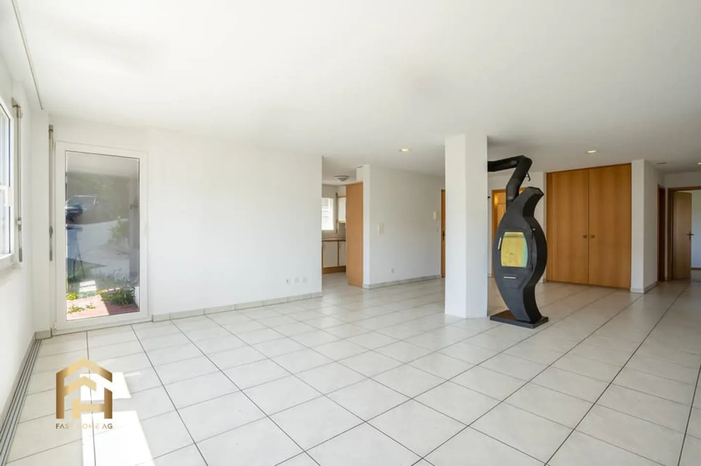 Ampio appartamento di 5,5 stanze con possibilità di espandere il sottotetto - Foto 1 di 13