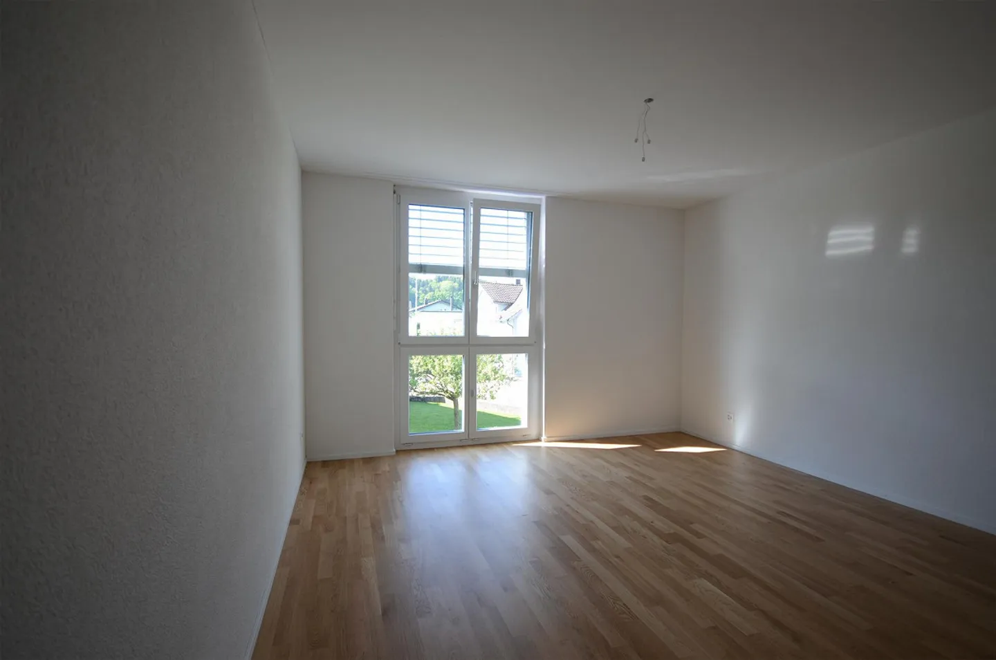 3.5 Zimmer Wohnung - Foto 6 von 6