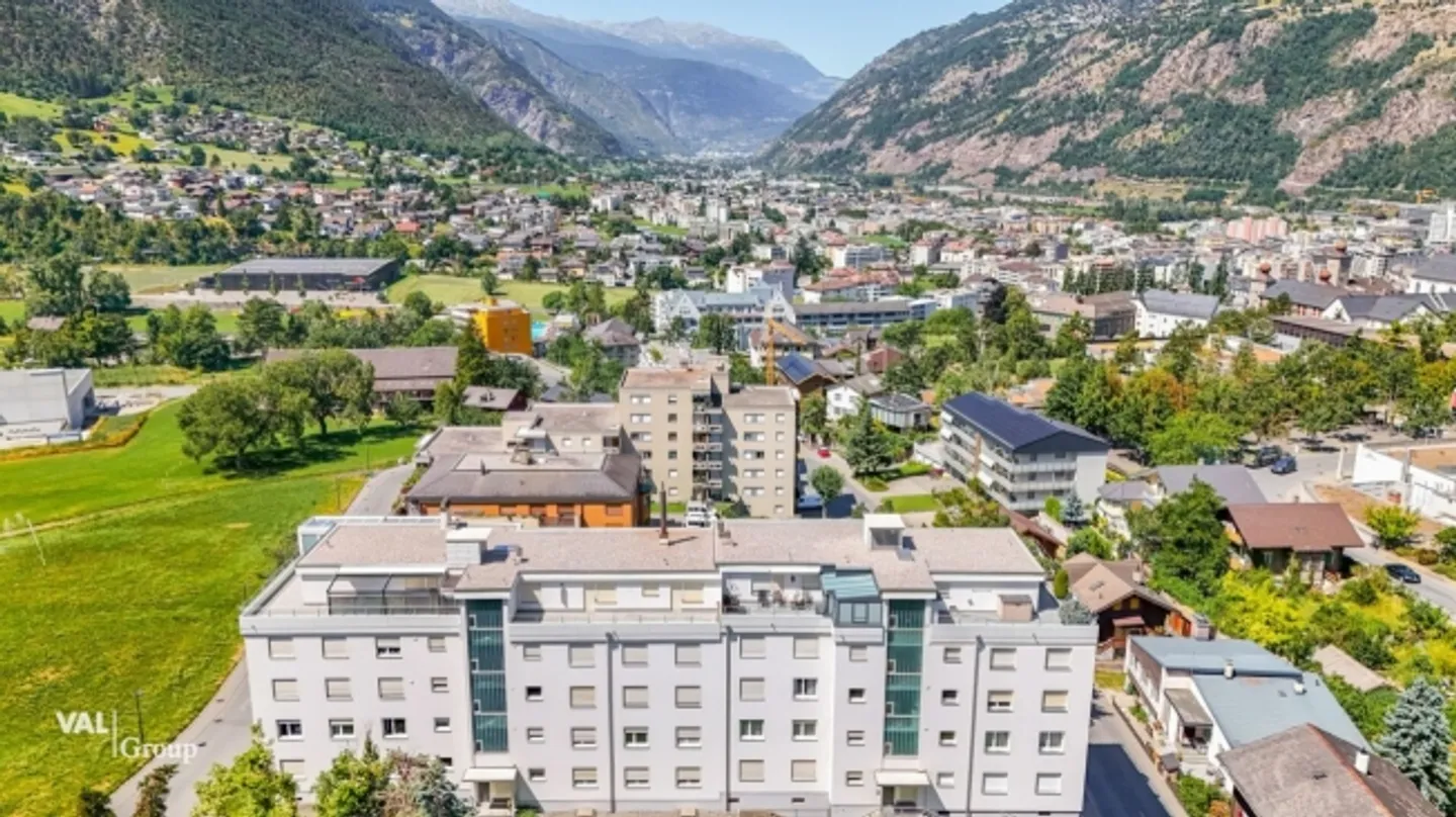 Appartamento luminoso con vista sulla valle in un quartiere adatto alle famiglie - Foto 19 di 20