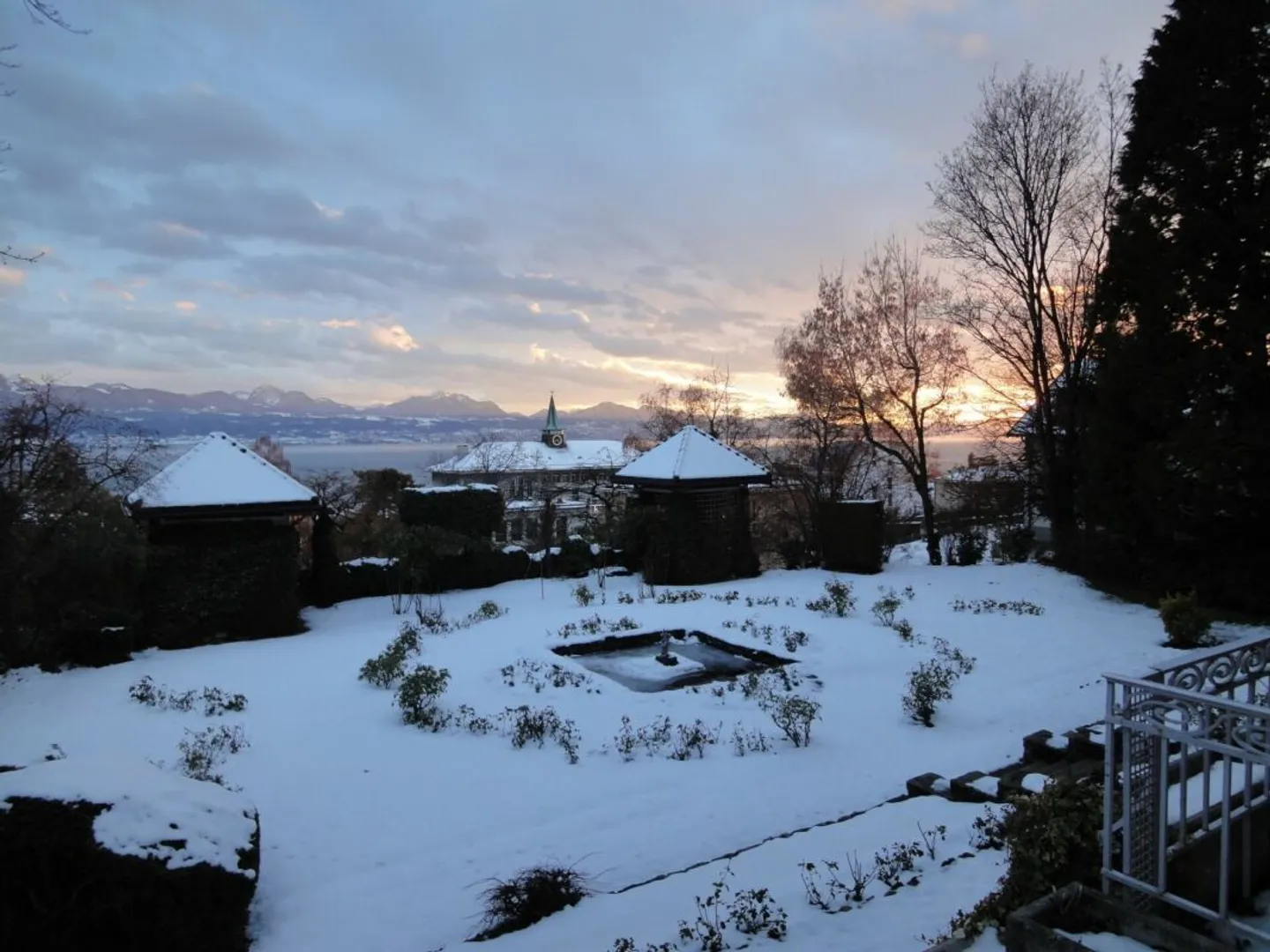 Appartamento eccezionale di 195 m2 a Pully con vista panoramica - Foto 17 di 18