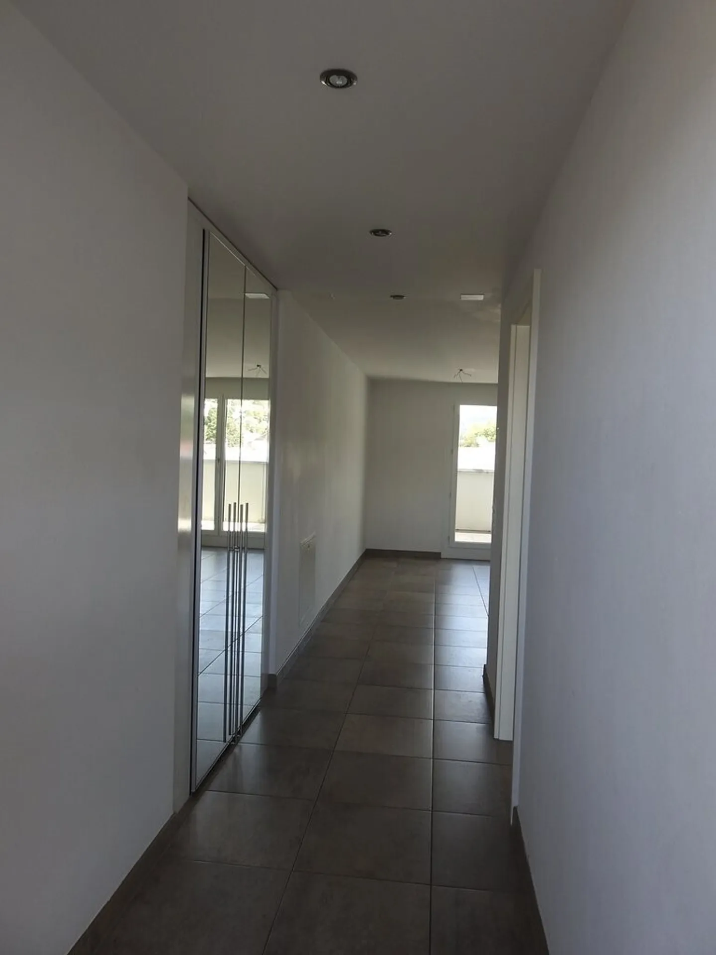Vivere centralmente nel popolare quartiere di Länggass! - Foto 9 di 10