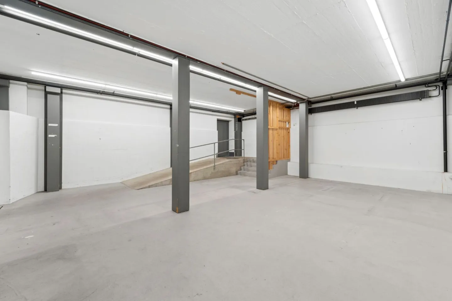 Attraktive Lagerfläche (155 m²) zu vermieten - Foto 4 von 10