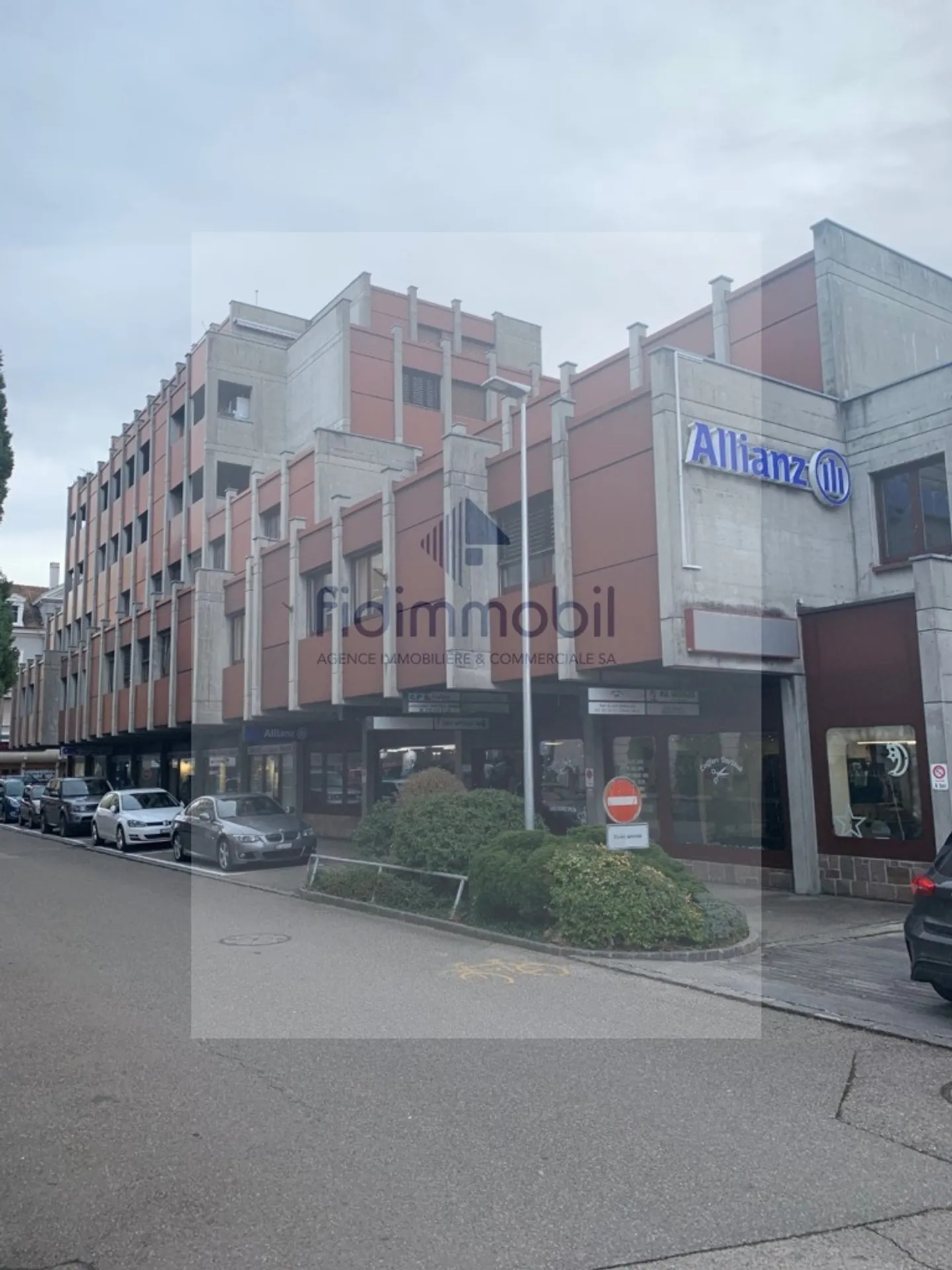 Industrial 2 Rooms - Photo 1 of 2