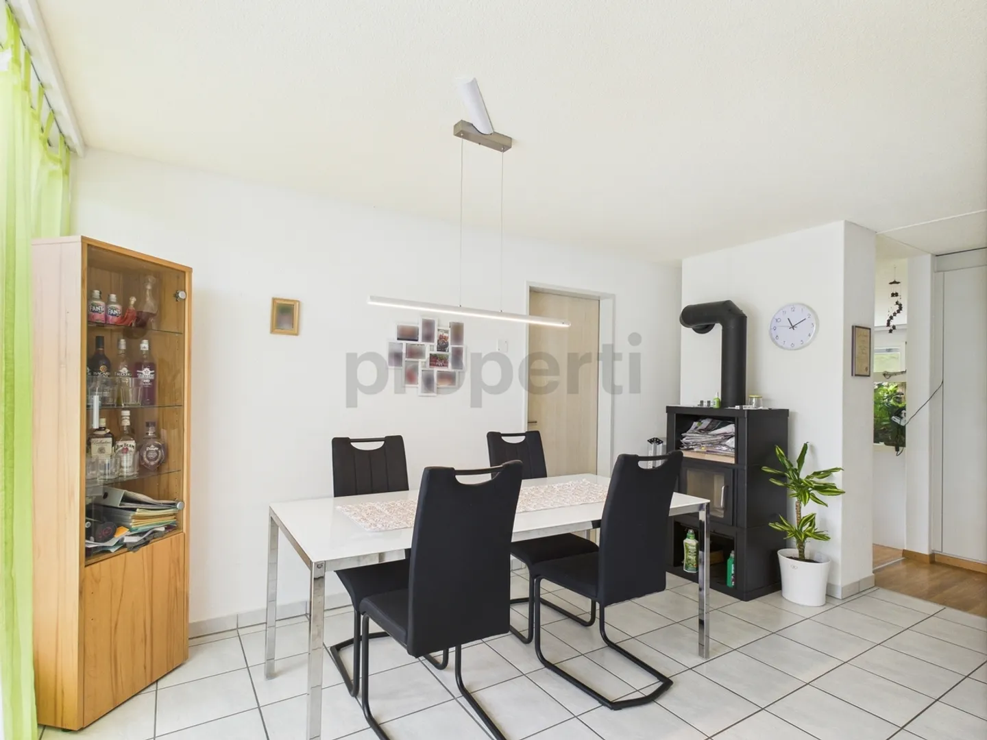 Meravigliosa esperienza abitativa con questo appartamento di 4,5 stanze a Nesslau nel cantone di SG - Foto 4 di 11