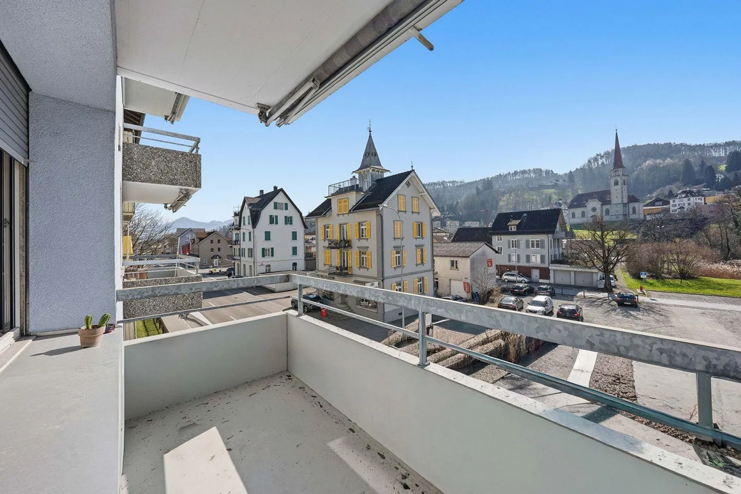 1.5-Room Apartment - Photo 7 of 8