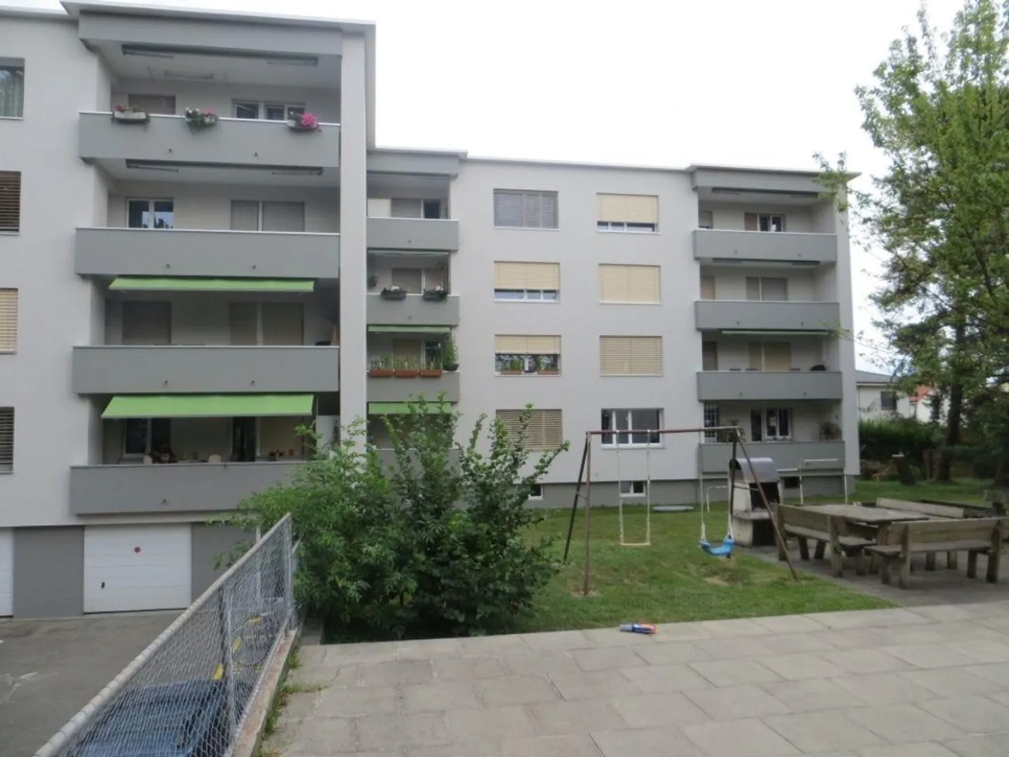Superbe appartement dans un quartier résidentiel calme et lumineux - Photo 1 sur 12