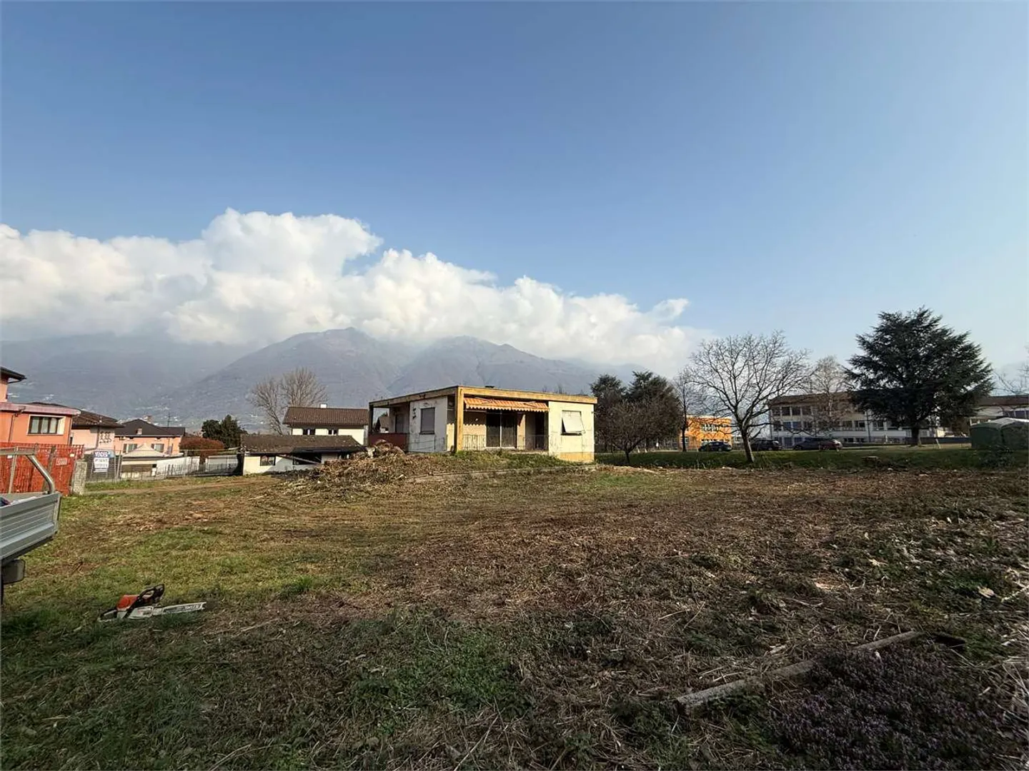 Terrain constructible à vendre - Photo 1 sur 8