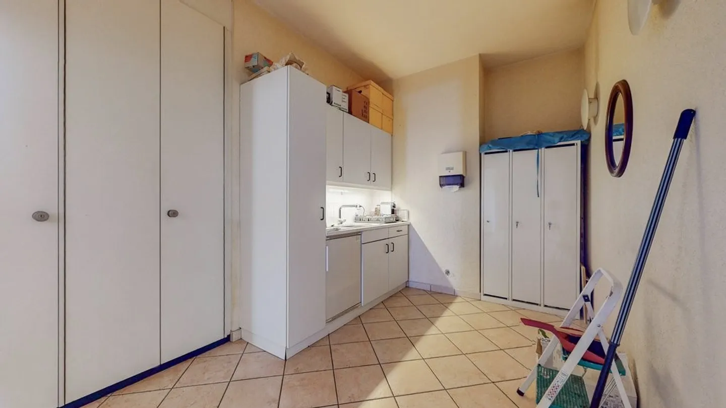 Your future office just steps from the train station - Photo 10 of 12