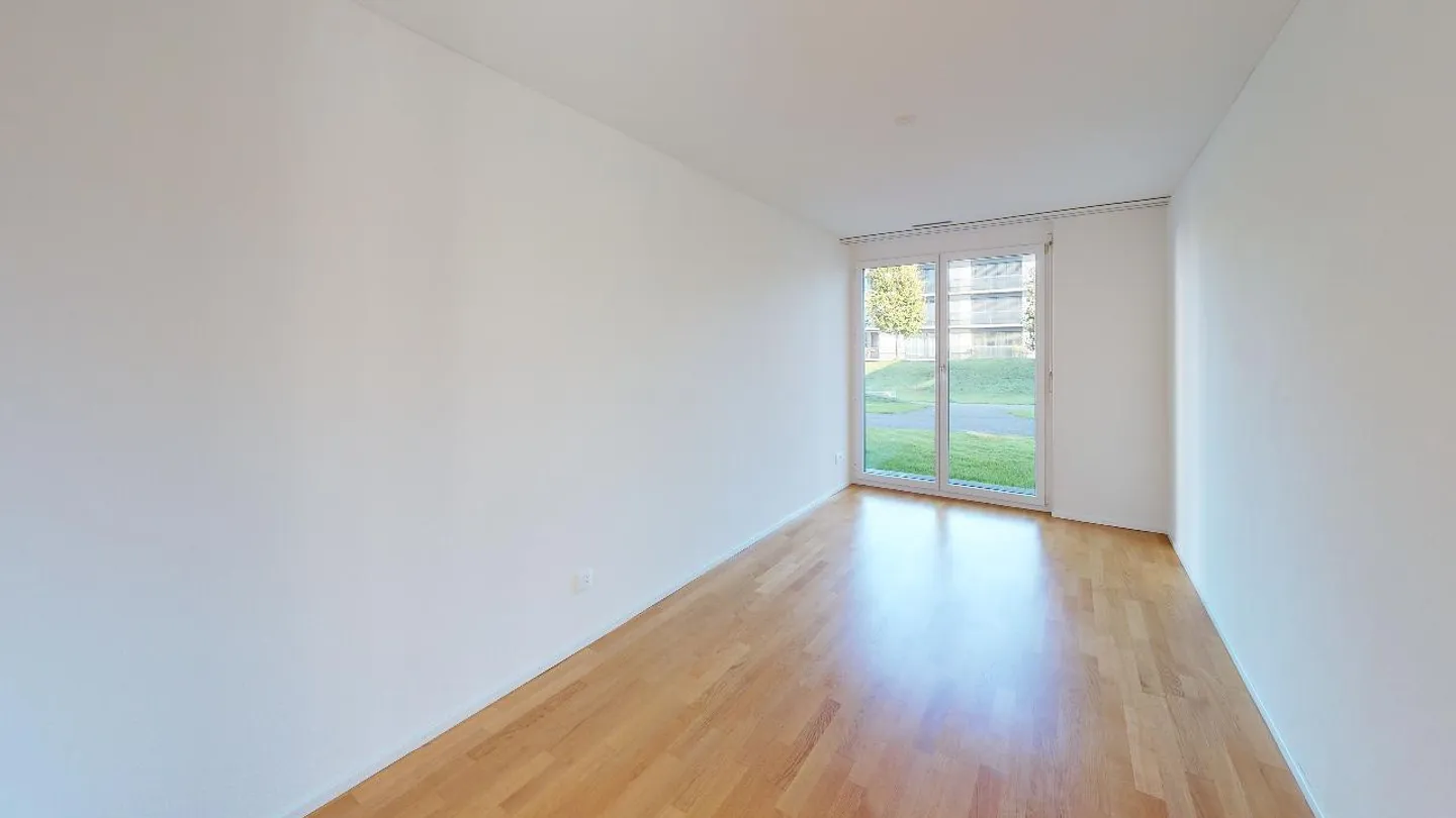 Spacious 3.5 room apartment with a large balcony in Lachen! - Photo 7 of 9
