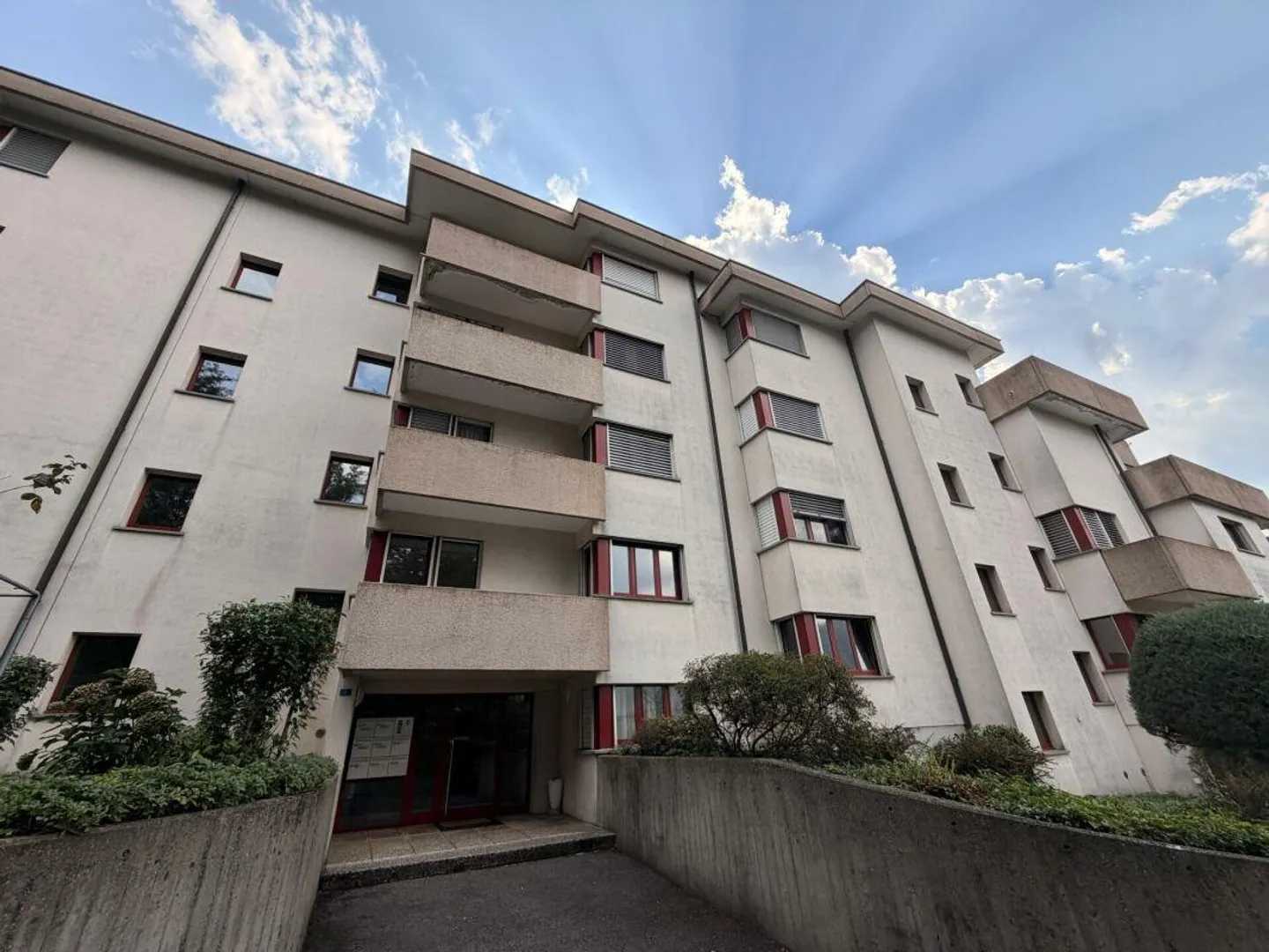 VEZIA - SPACIEUX 3.5 PIÈCES TRANSFORMABLES EN 4.5, AVEC TERRASSE OU JARDIN - Photo 11 sur 13