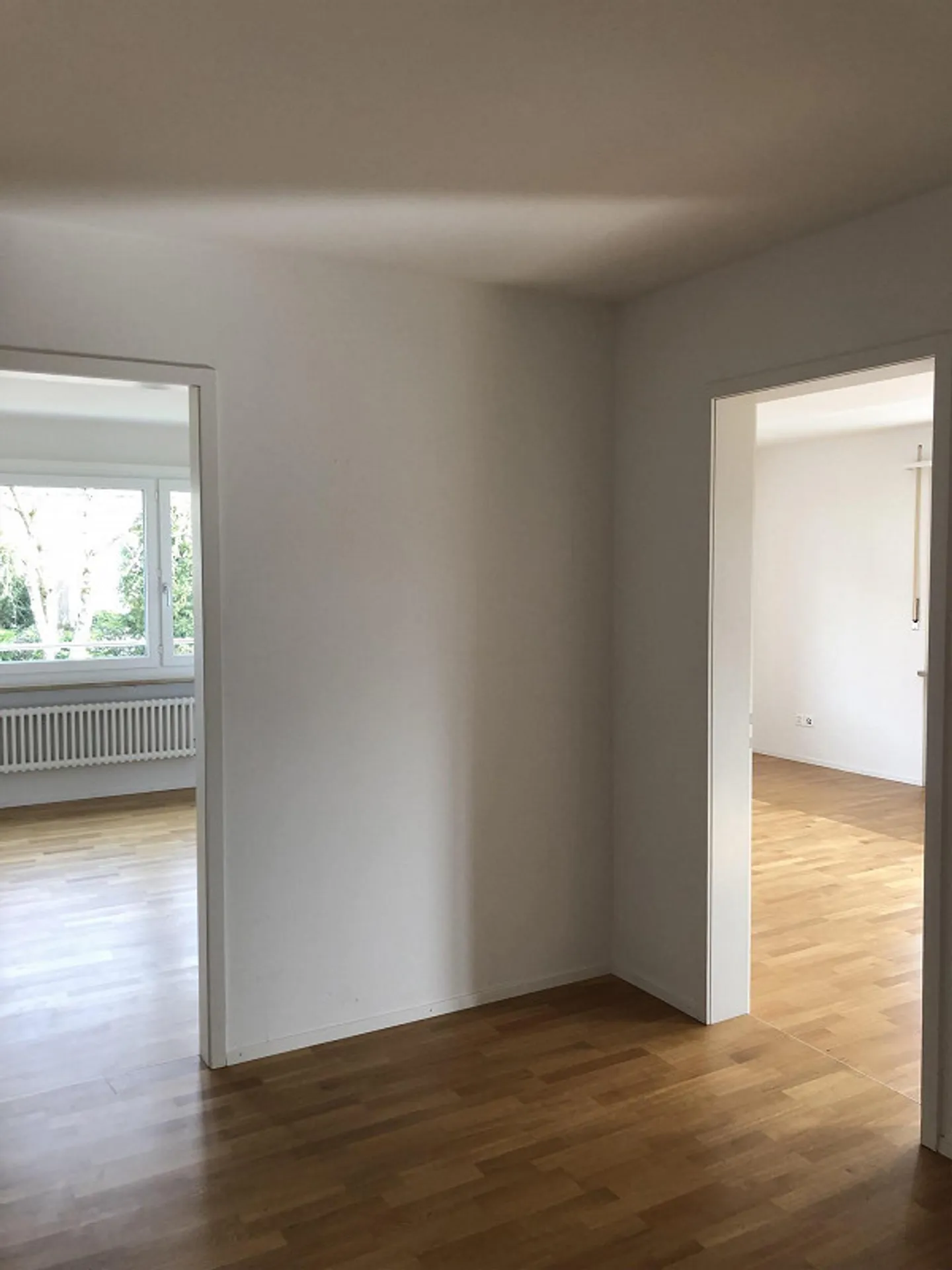 Ampio appartamento con 4 stanze a Münsingen - Foto 15 di 22
