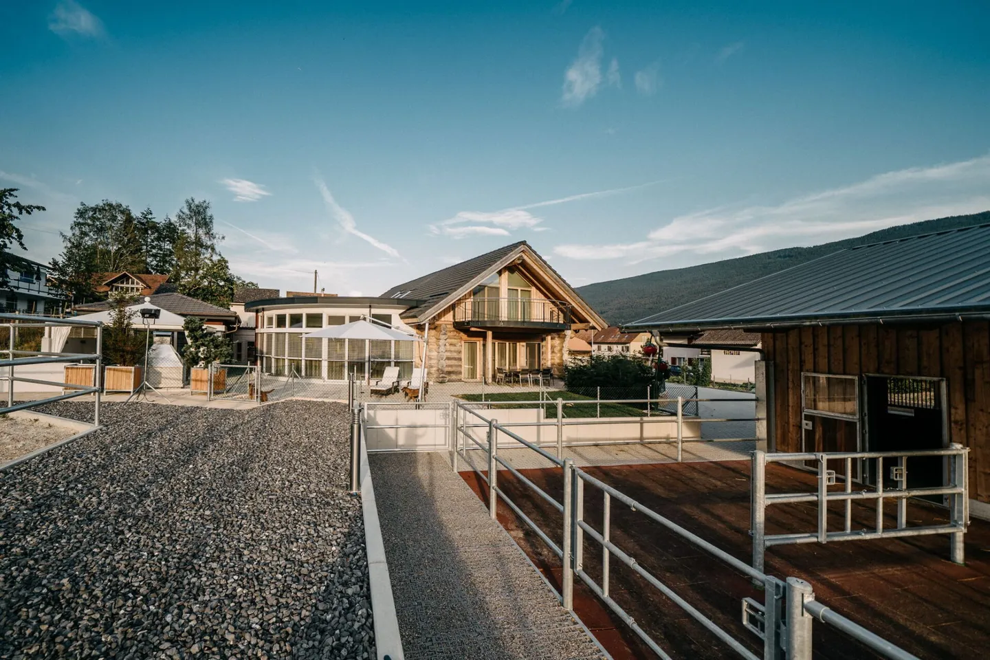 Quality of Life for You and Your Horses at the Foot of the Jura - Photo 16 of 16