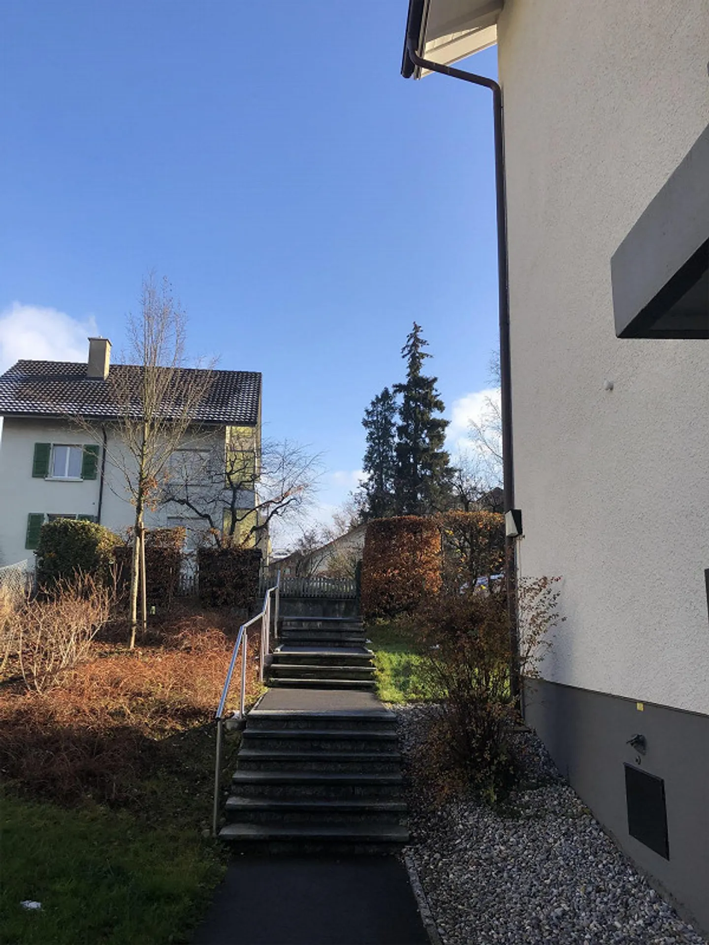 Ampio appartamento con 4 stanze a Münsingen - Foto 21 di 22
