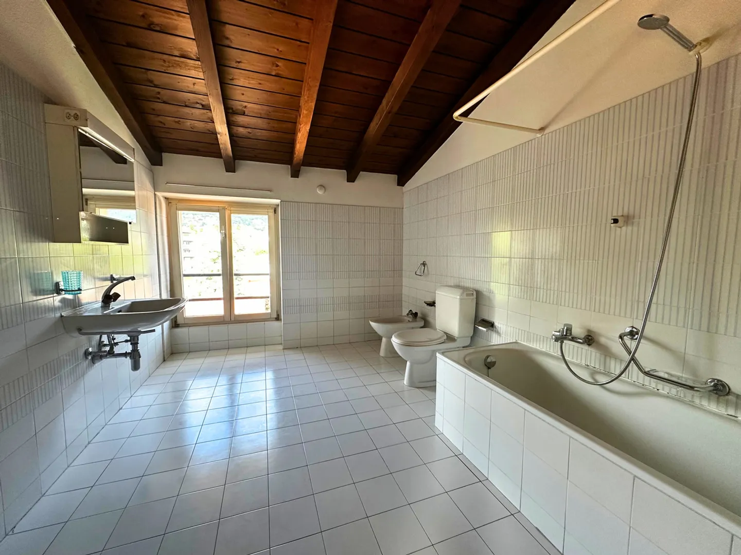 Wohnung mieten - Foto 2 von 4