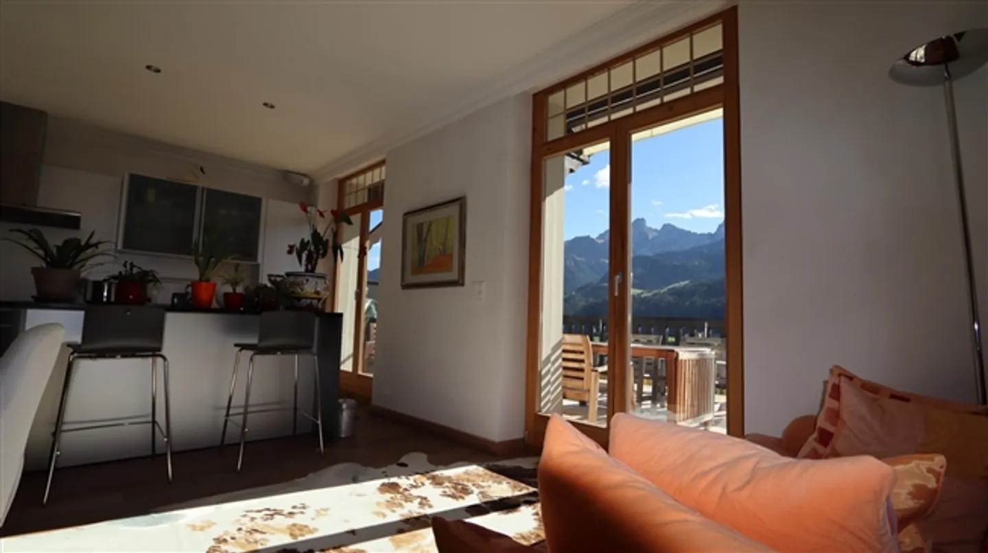 «Charmantes Schweizer Dorfhaus mit Pool und Spa» - Foto 17 von 20