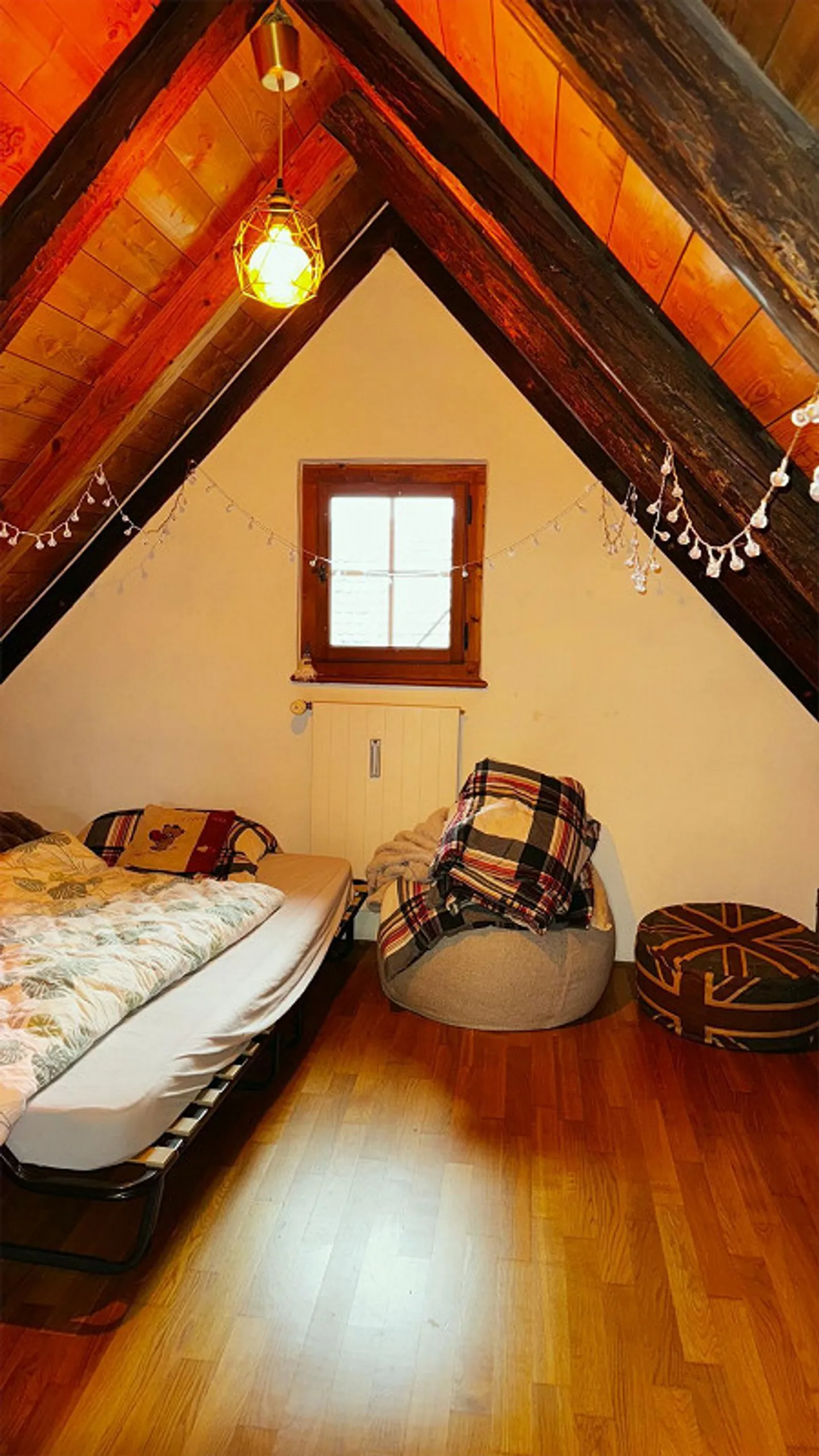 Appartement en duplex historique de 4,5 pièces au cœur de la vieille ville d'Arbon - Photo 12 sur 19