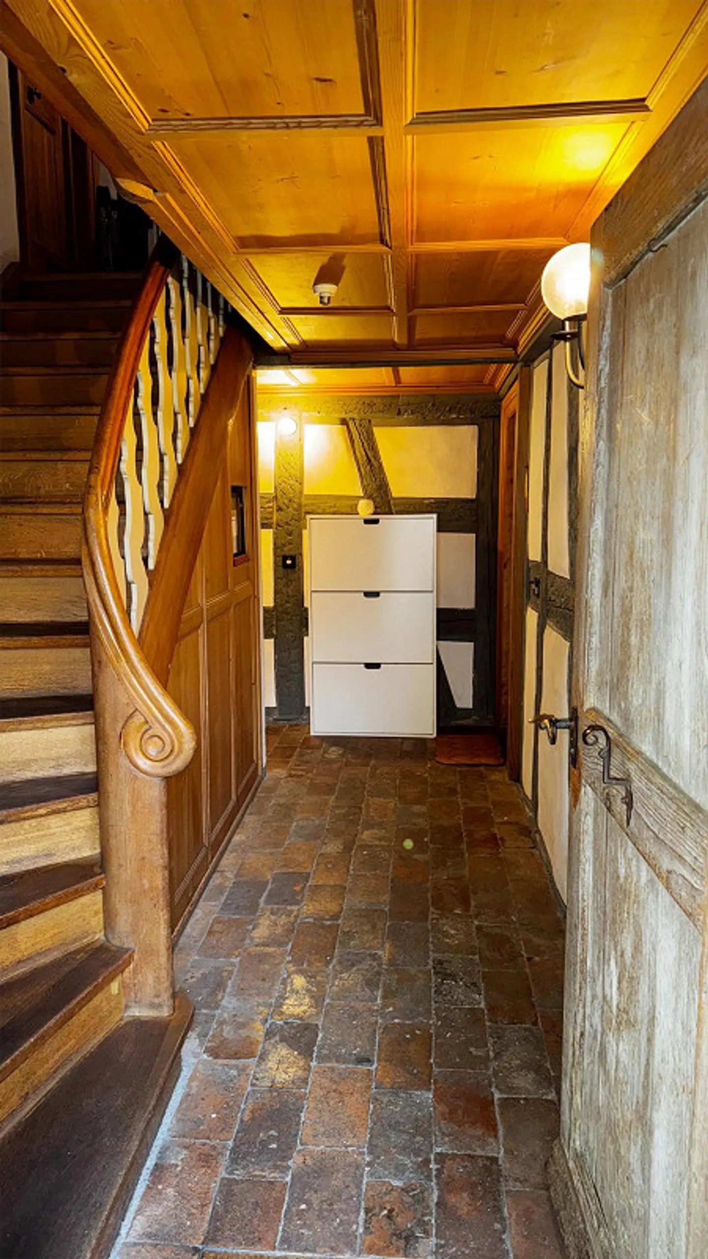 Appartement en duplex historique de 4,5 pièces au cœur de la vieille ville d'Arbon - Photo 15 sur 19