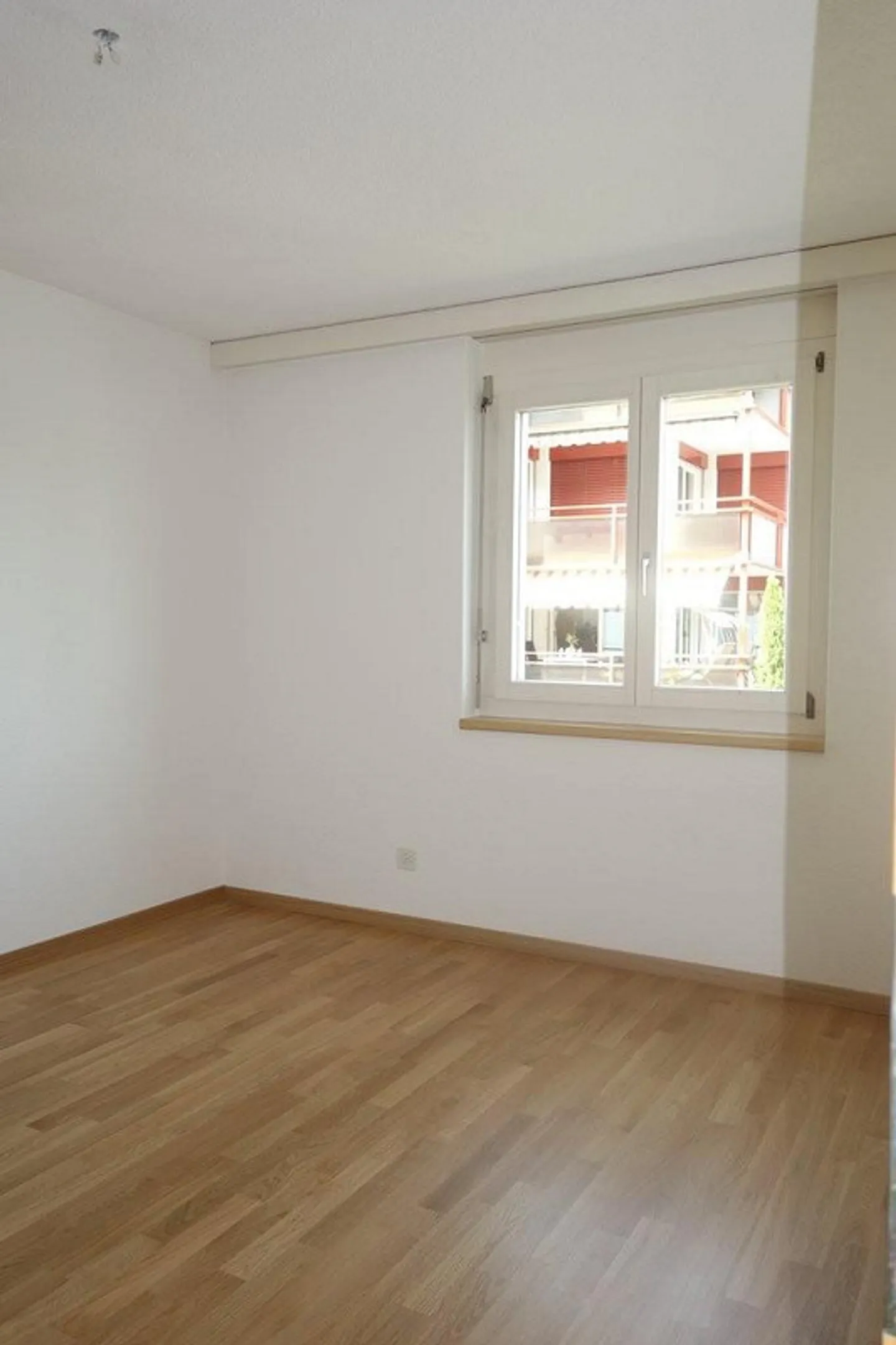 Votre nouveau chez-vous dans un endroit vert et calme ! - Photo 4 sur 9