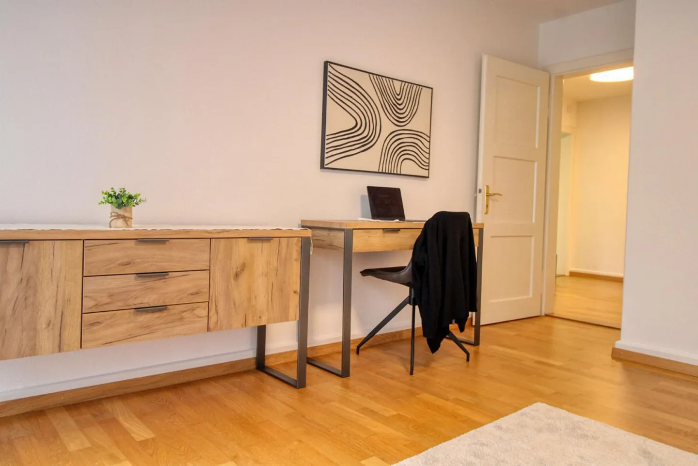 Il tuo coliving elegante nel vivace quartiere Höngg di Zurigo - Foto 5 di 17