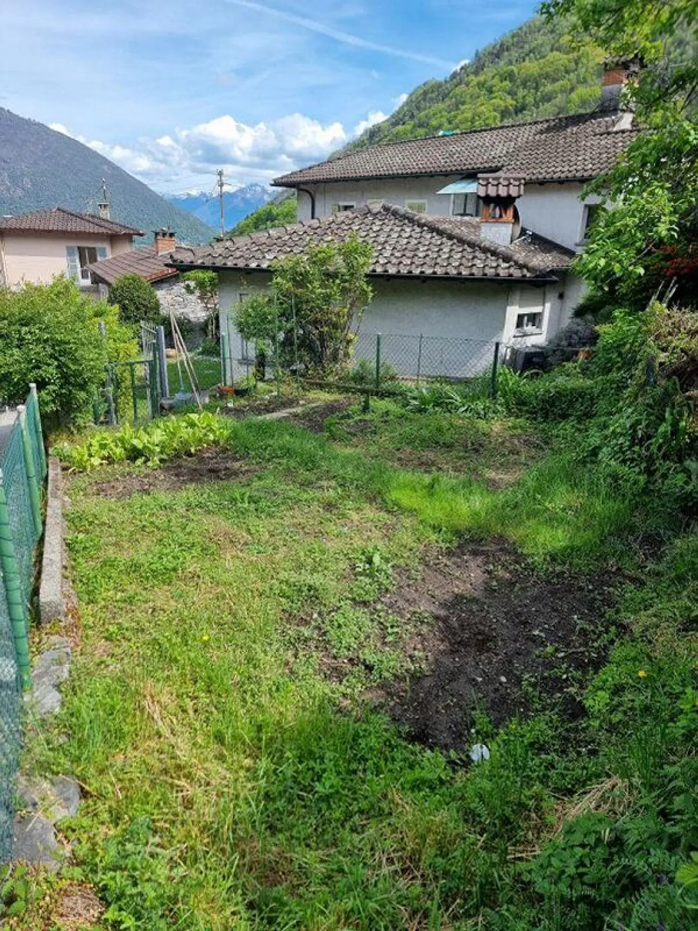 Casa di 4.5 locali + Rustico da ristrutturare, con giardino e poste... - Foto 7 di 7