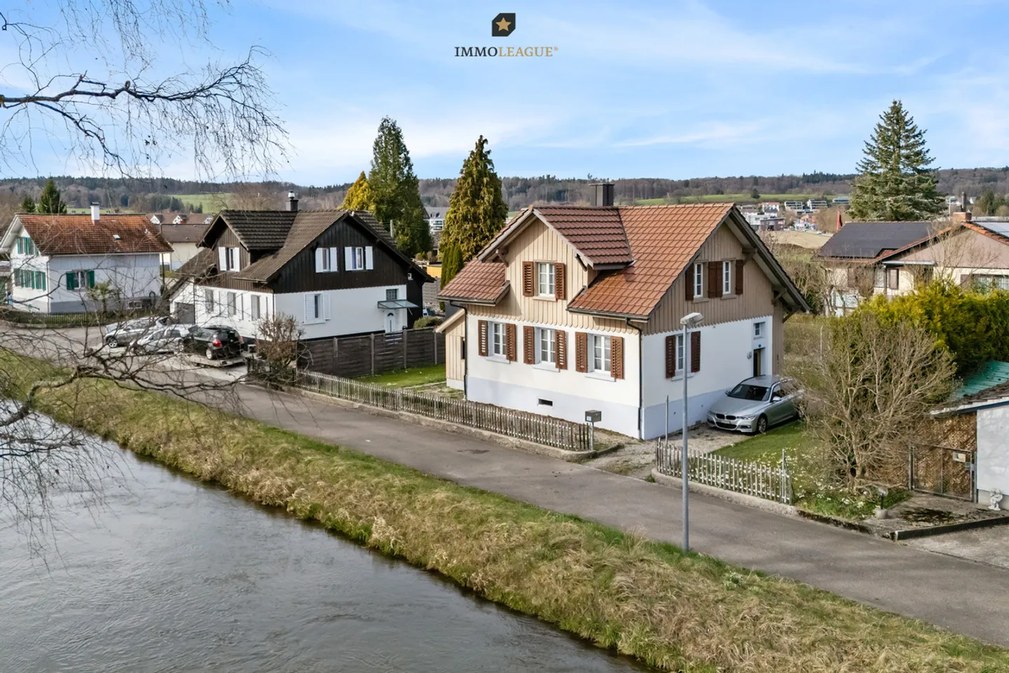 Habitat Charmant avec Beaucoup d'Espace - Photo 2 sur 8