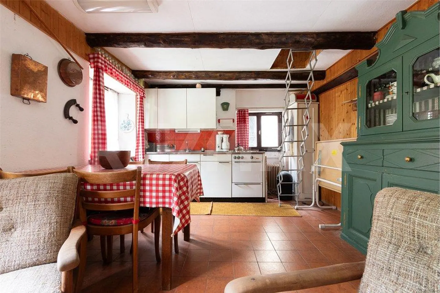 Rustico mit 3,5 Zimmern zu renovieren - Foto 7 von 13