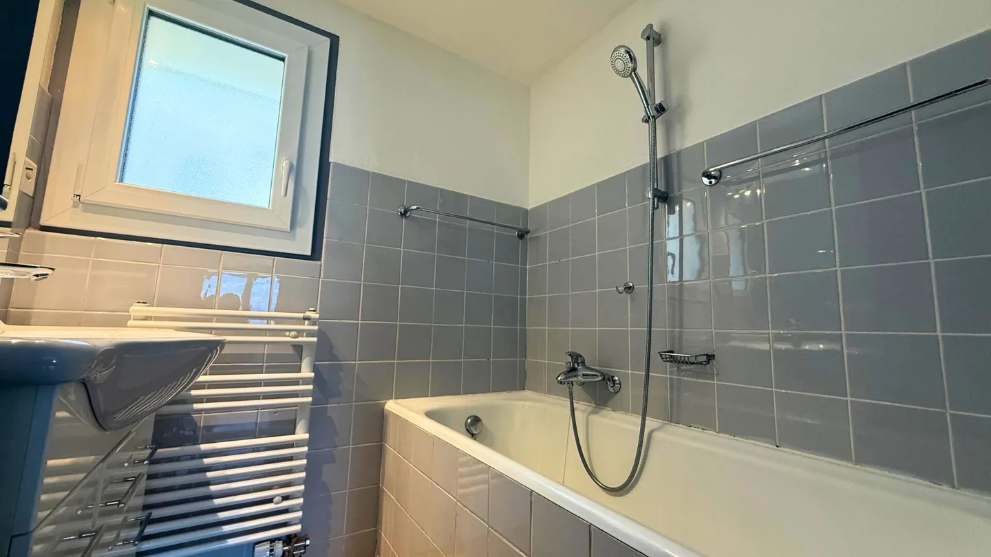 Charming 5.5-room duplex in a village house in the center of the village - Photo 15 of 18