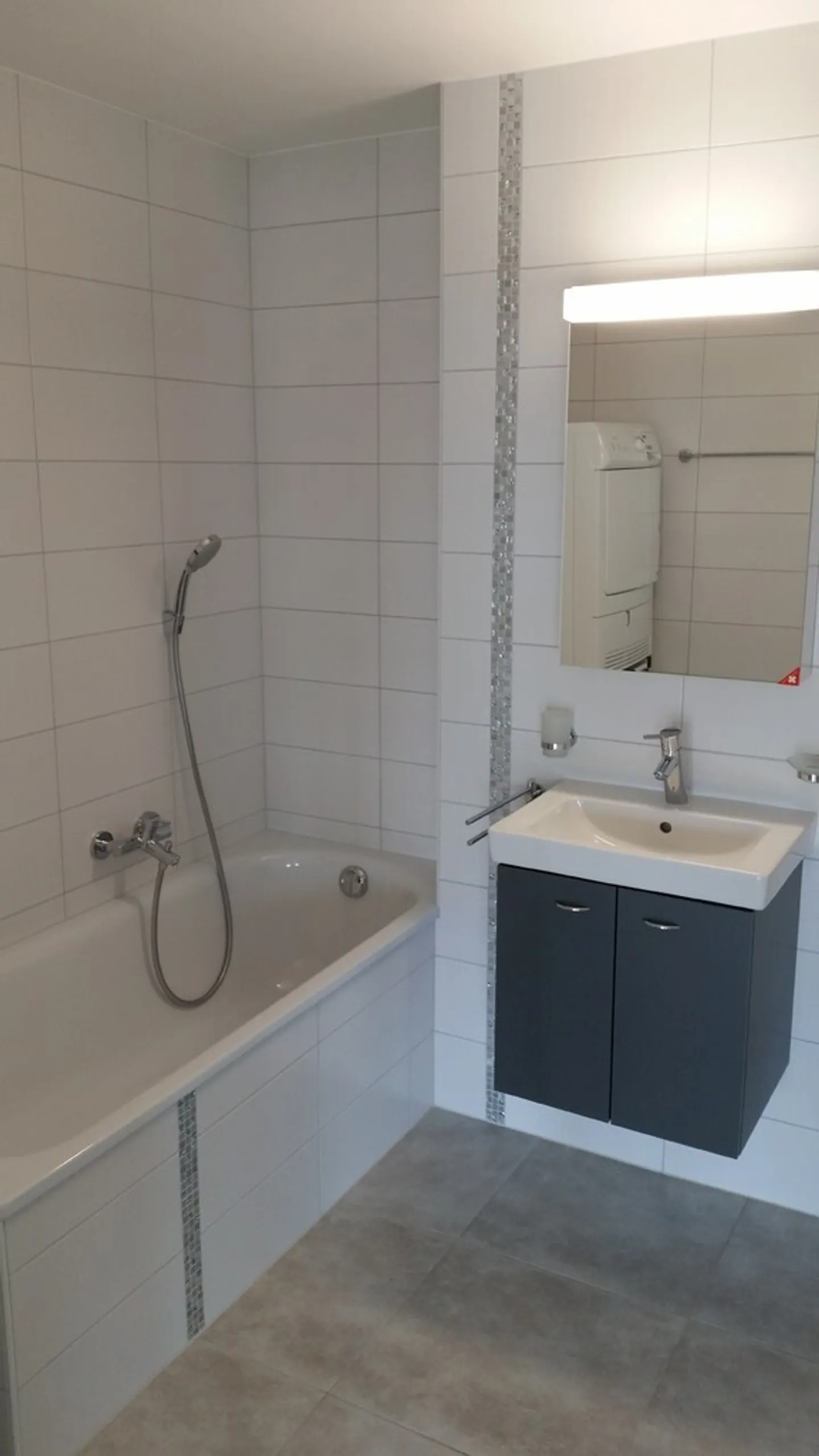 3.5-room apartment, sunny and quiet location. - Photo 4 of 8