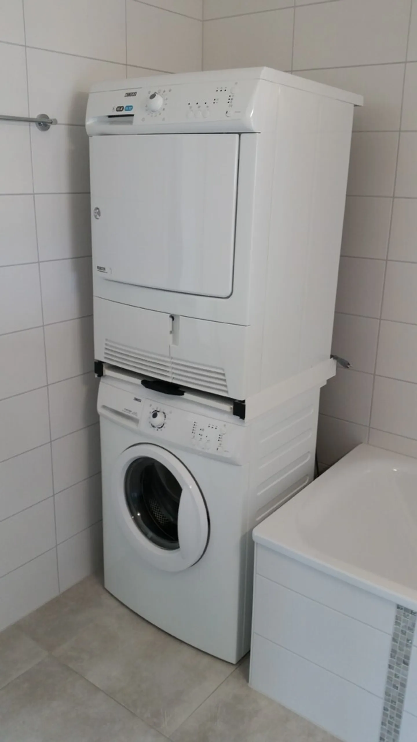 3.5-room apartment, sunny and quiet location. - Photo 5 of 8