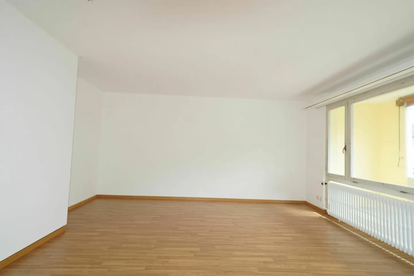 La tua nuova casa a Trimbach: Appartamento tranquillo con 4 stanze e grande balcone - Foto 2 di 9